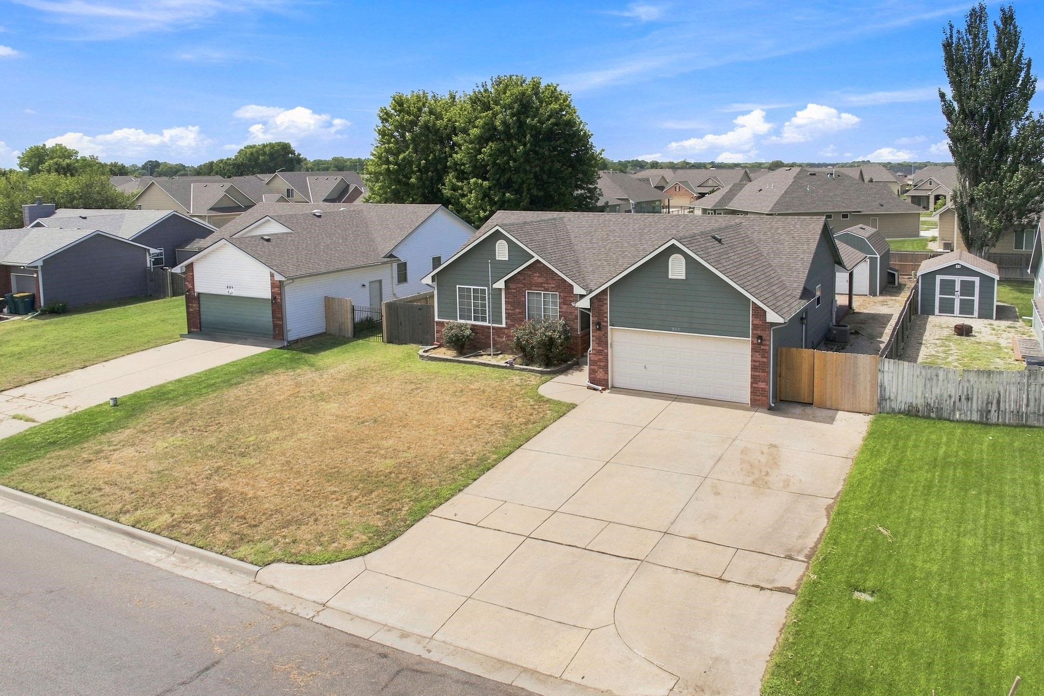 809 N Bay Country Property Photo 1