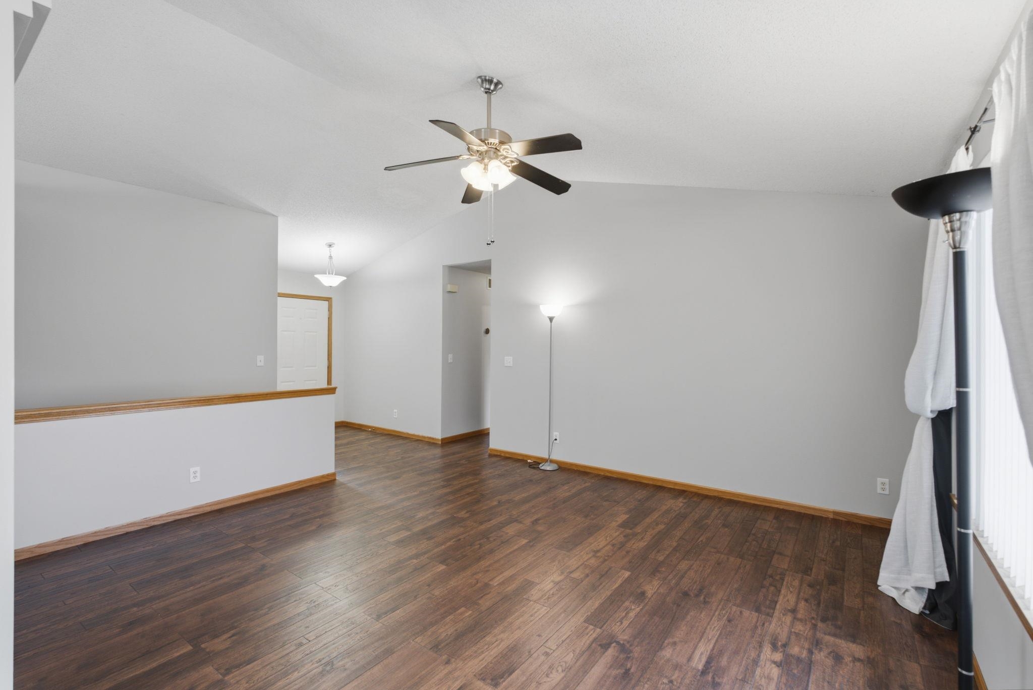 809 N Bay Country Property Photo 5