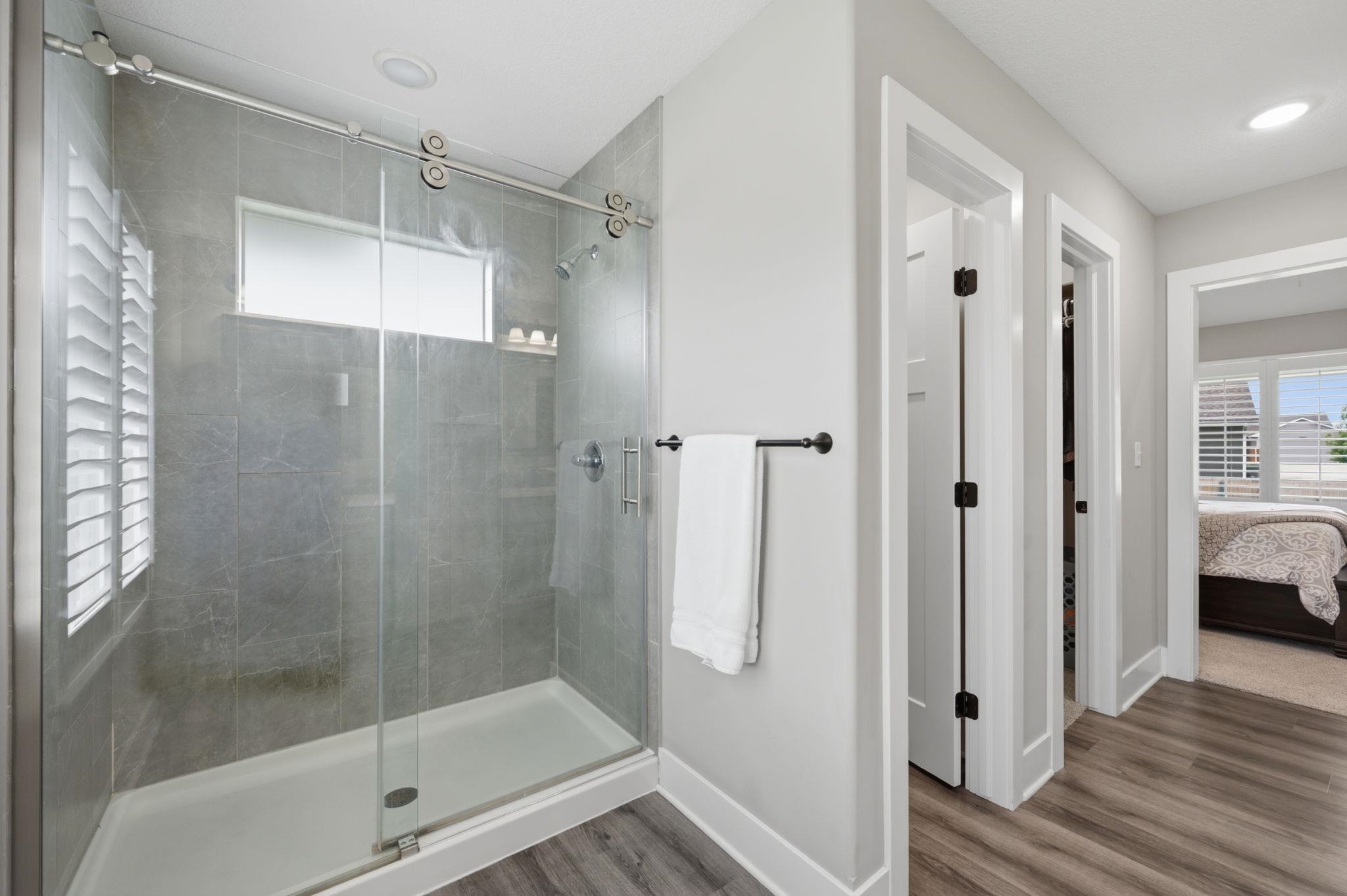 2327 S Chateau Property Photo 18