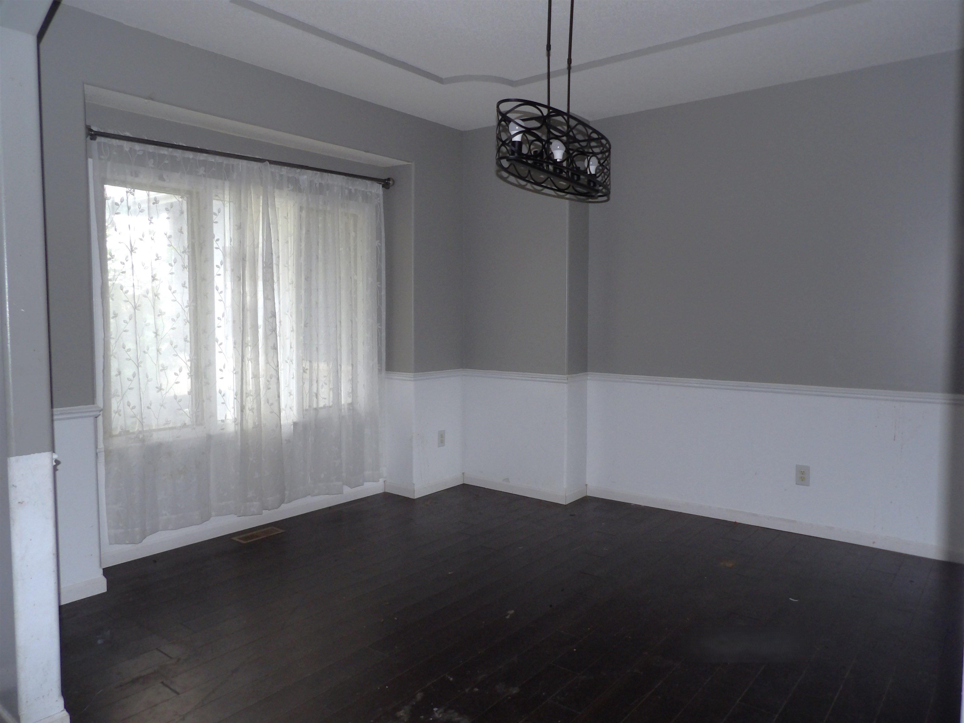 3434 N Hazelwood Ct Property Photo 4