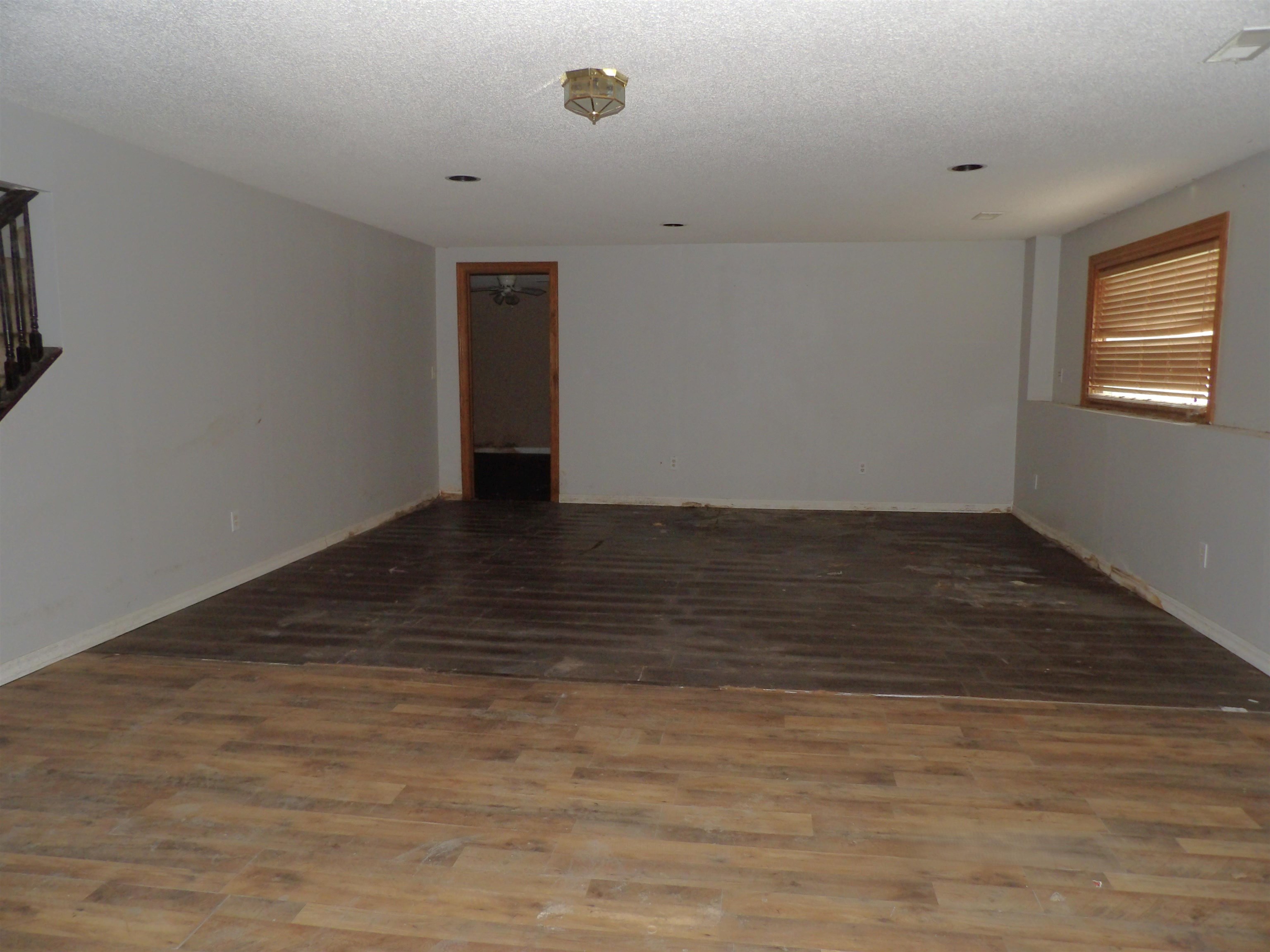 3434 N Hazelwood Ct Property Photo 21