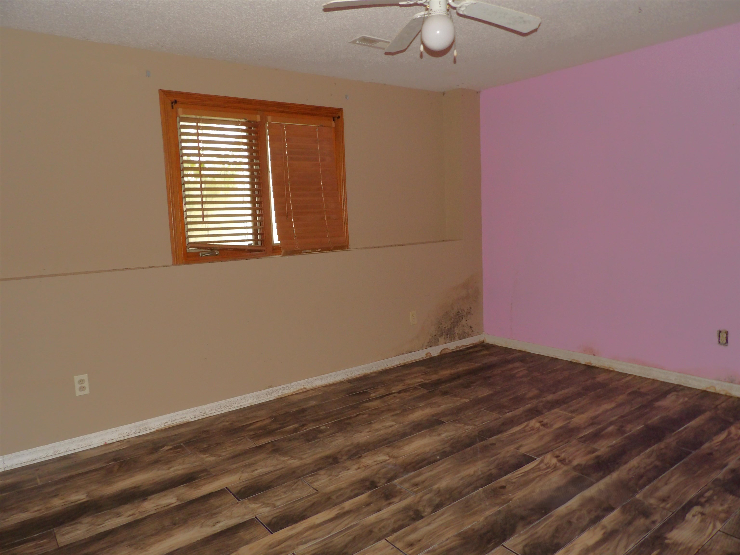 3434 N Hazelwood Ct Property Photo 25