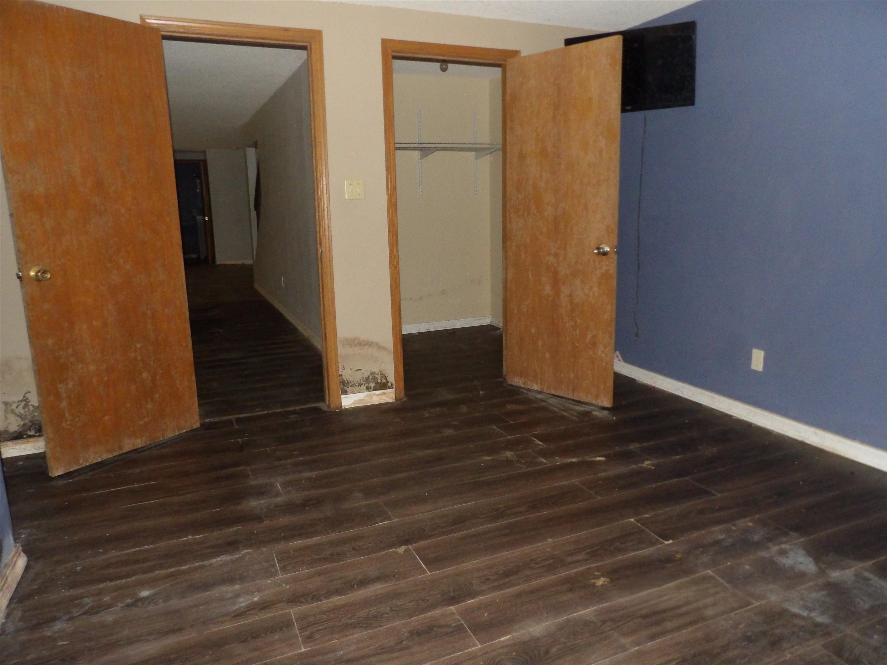 3434 N Hazelwood Ct Property Photo 28
