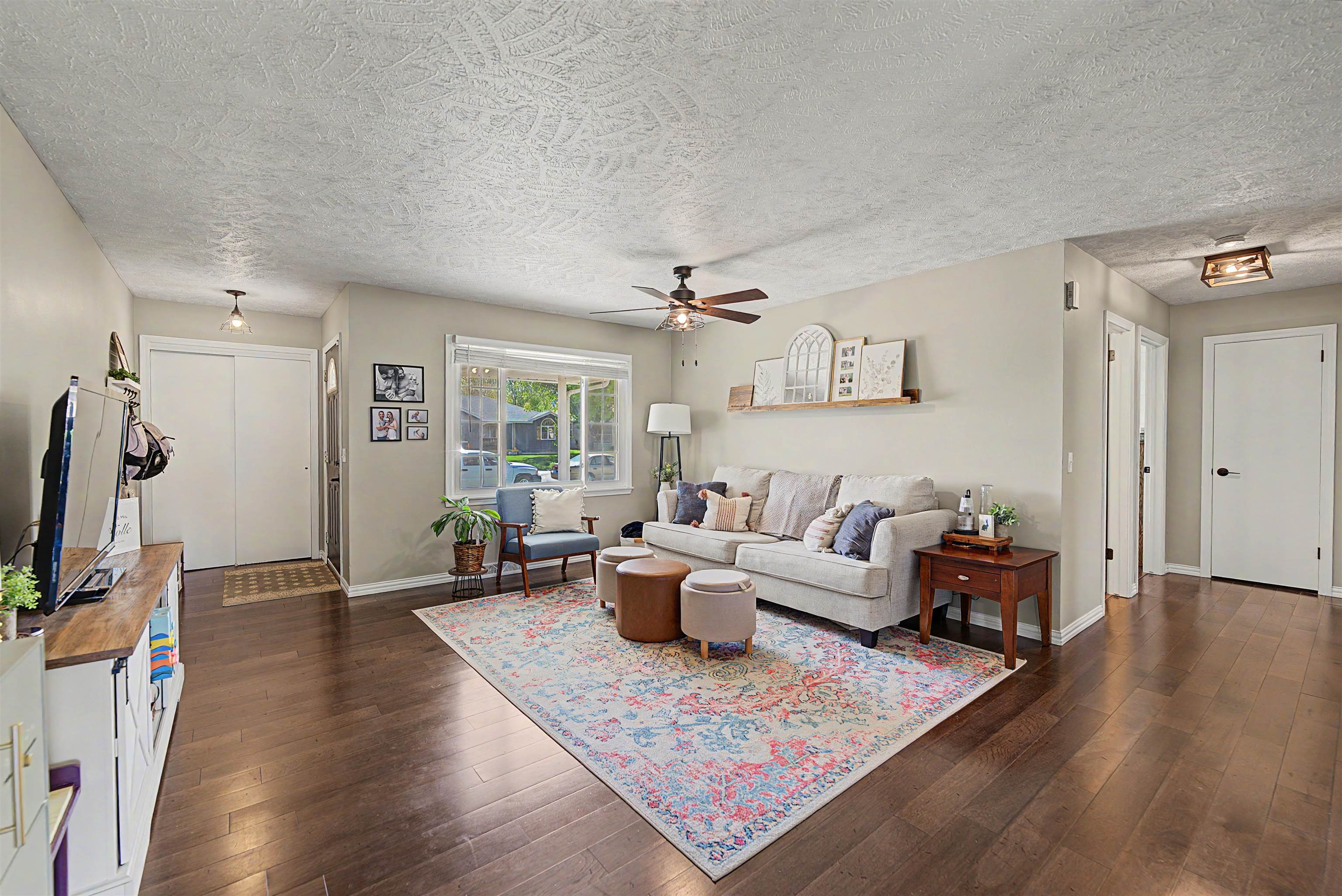 2814 Linda Ln Property Photo 5