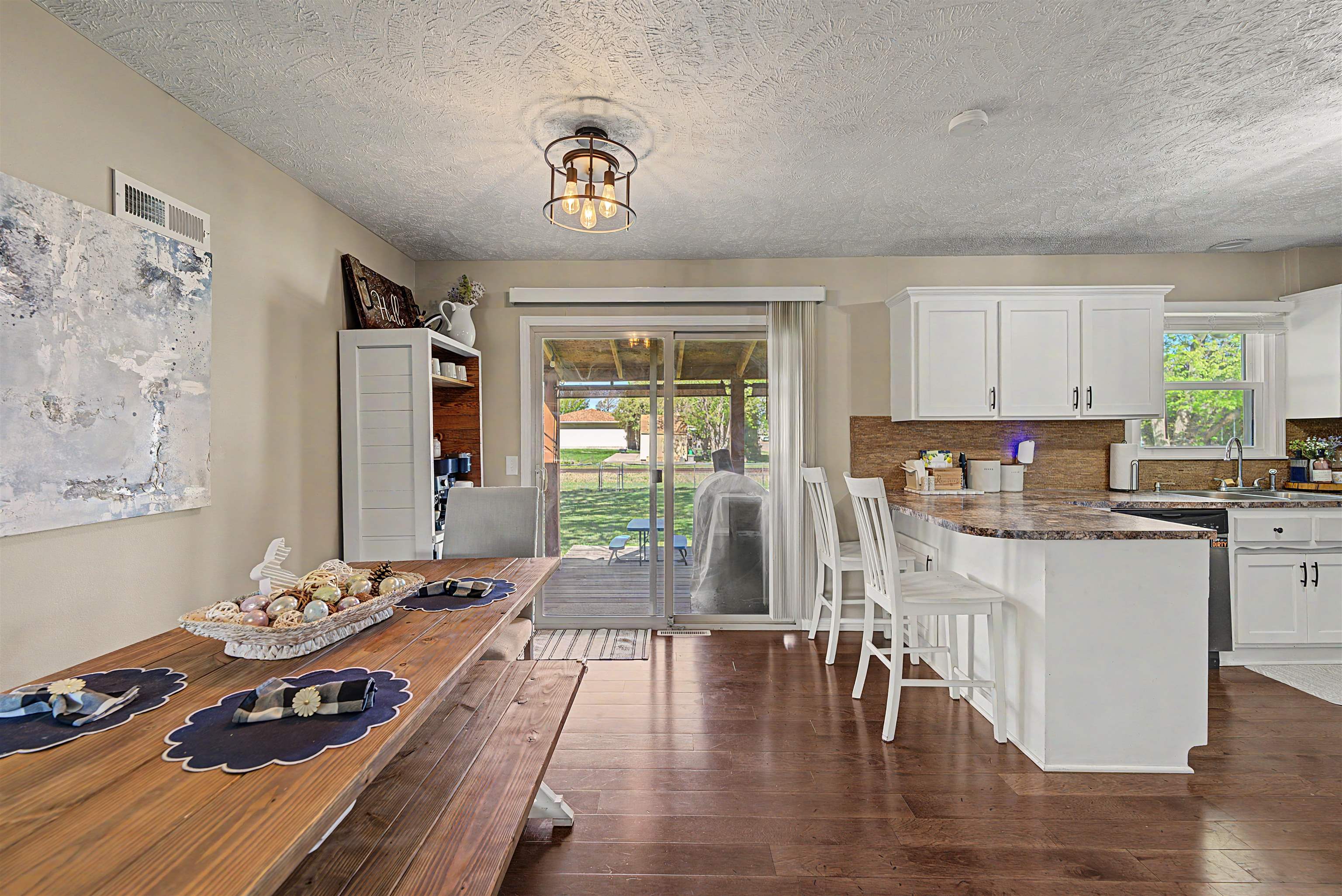 2814 Linda Ln Property Photo 6
