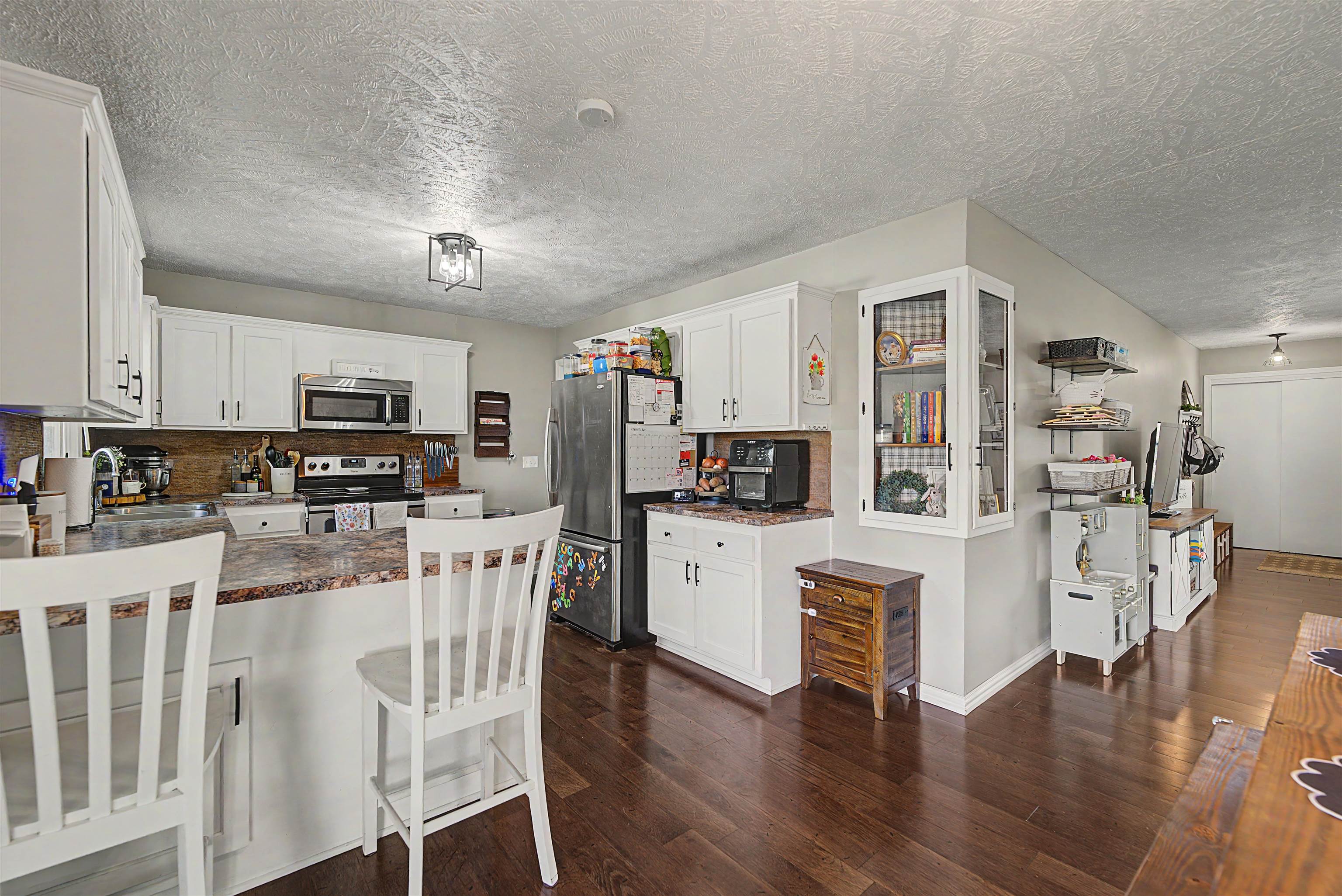 2814 Linda Ln Property Photo 8