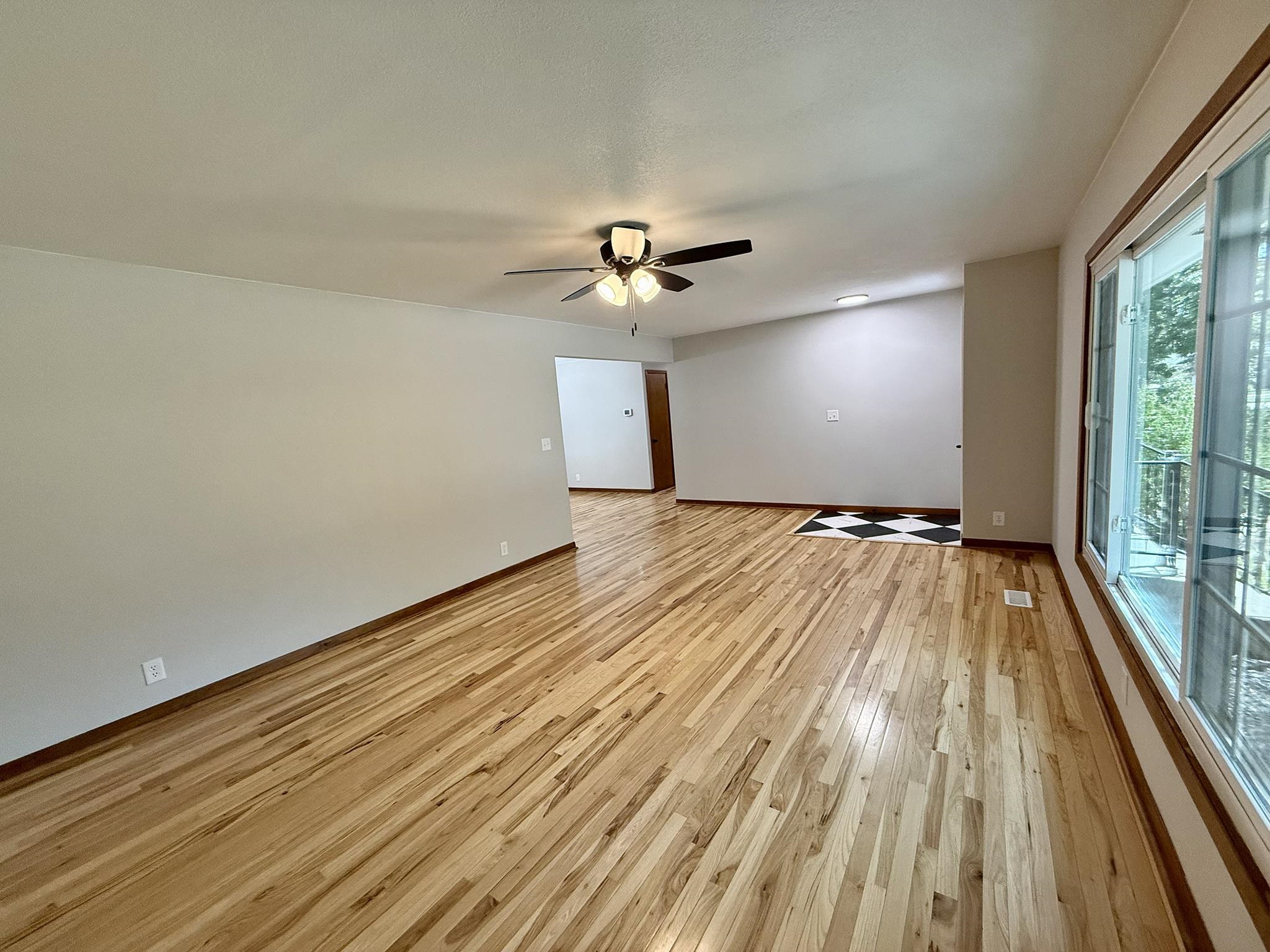4 Regal Crescent Property Photo 8