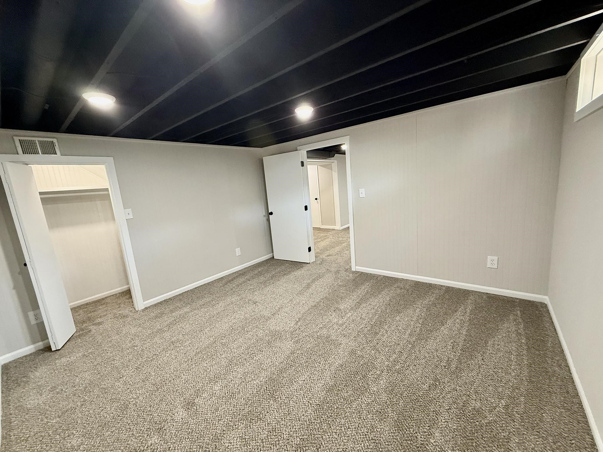 4 Regal Crescent Property Photo 27