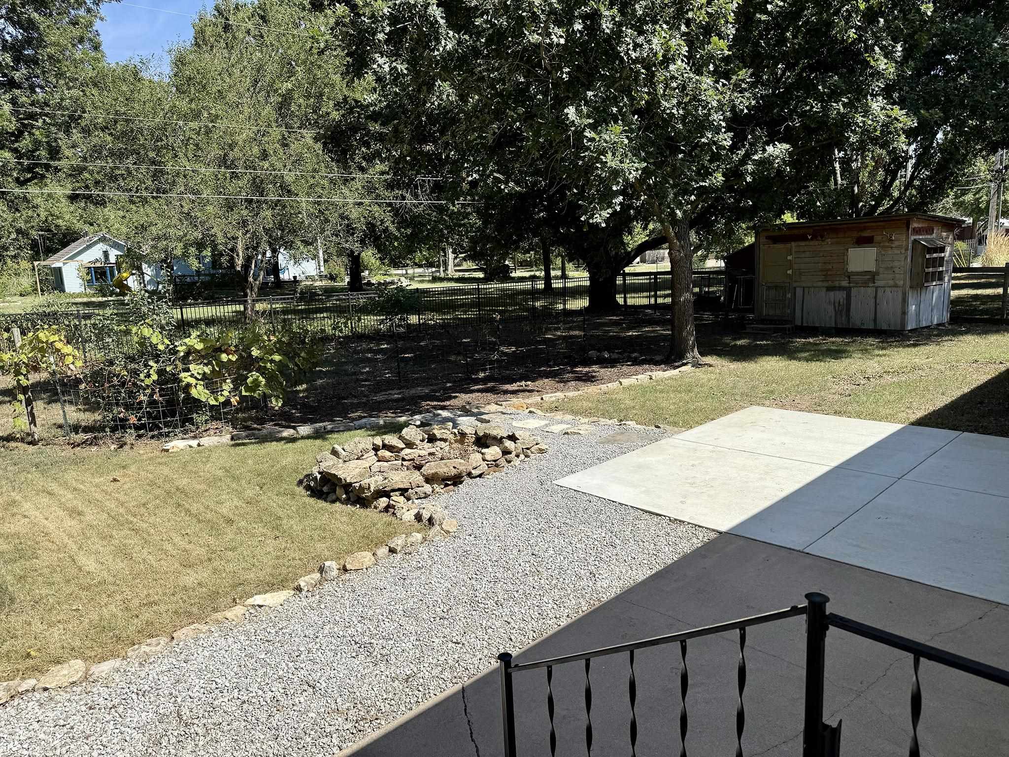 4 Regal Crescent Property Photo 28