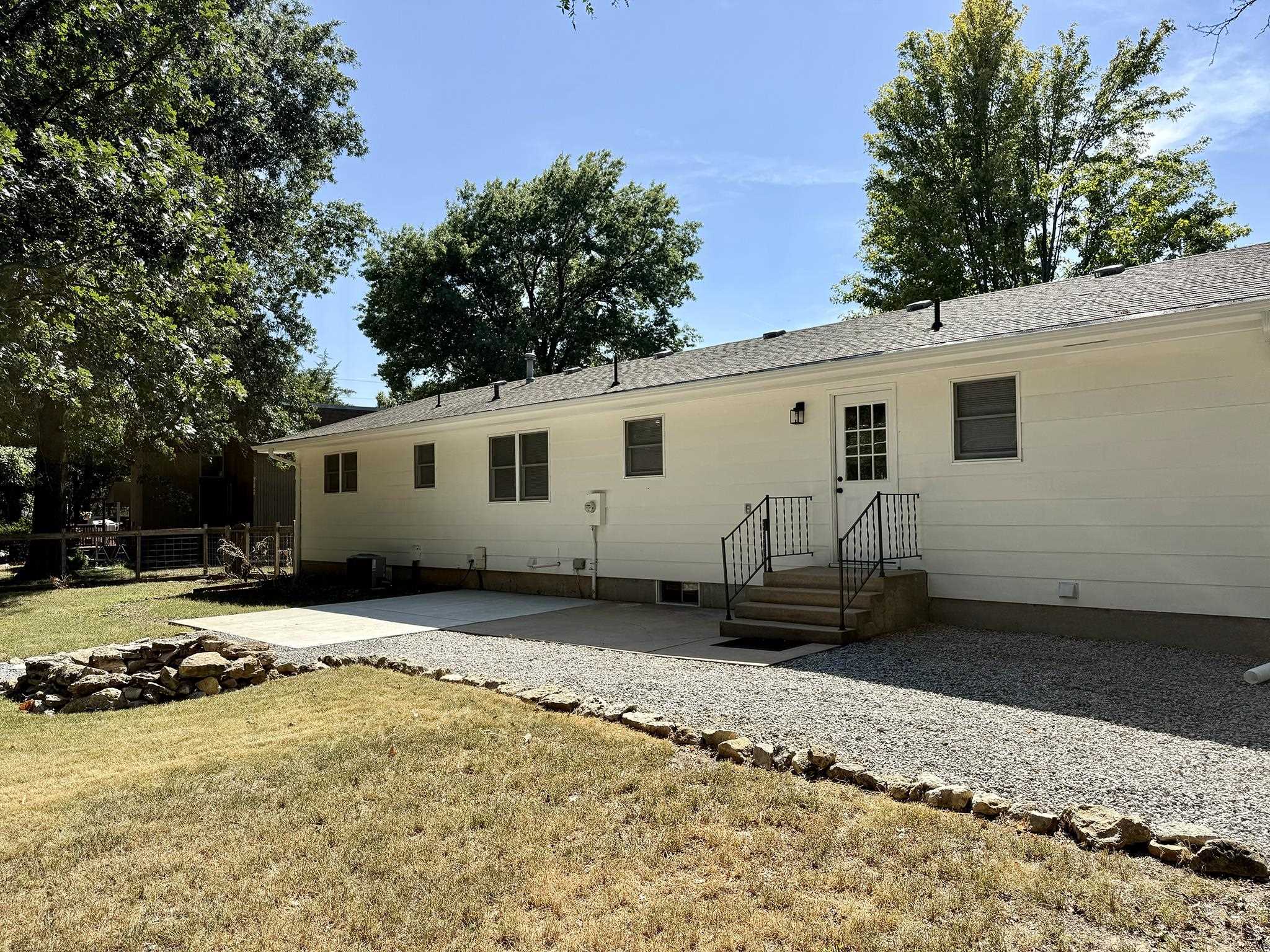 4 Regal Crescent Property Photo 29