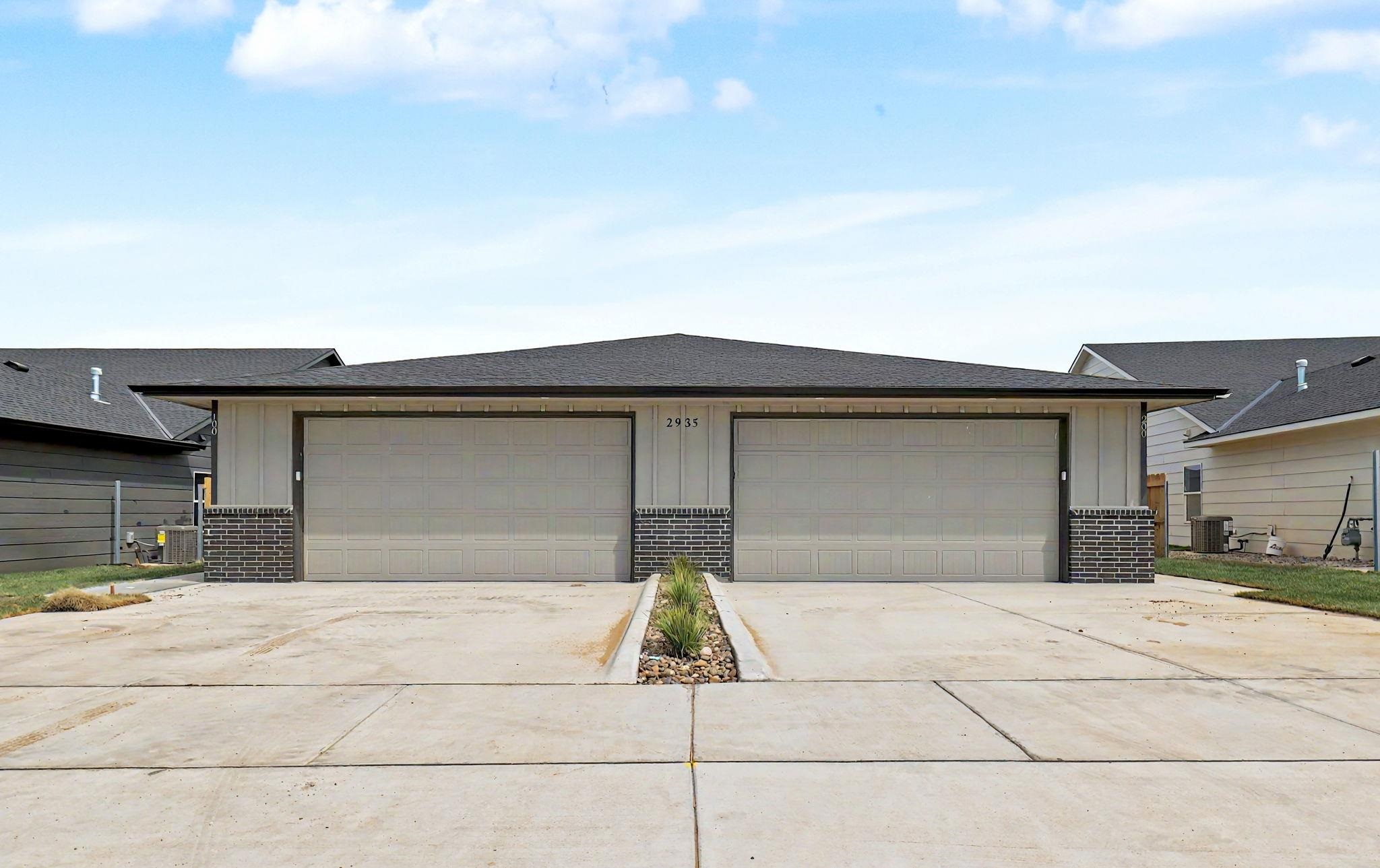 2935 S Cedar Crest Ct #100 Property Photo 1