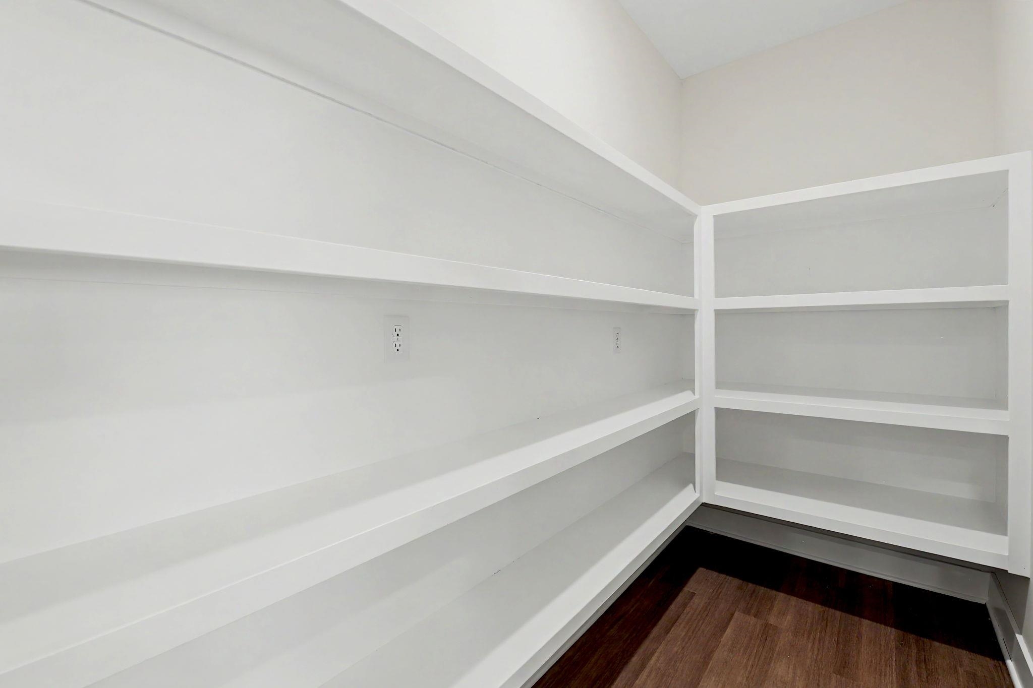 2935 S Cedar Crest Ct #100 Property Photo 11