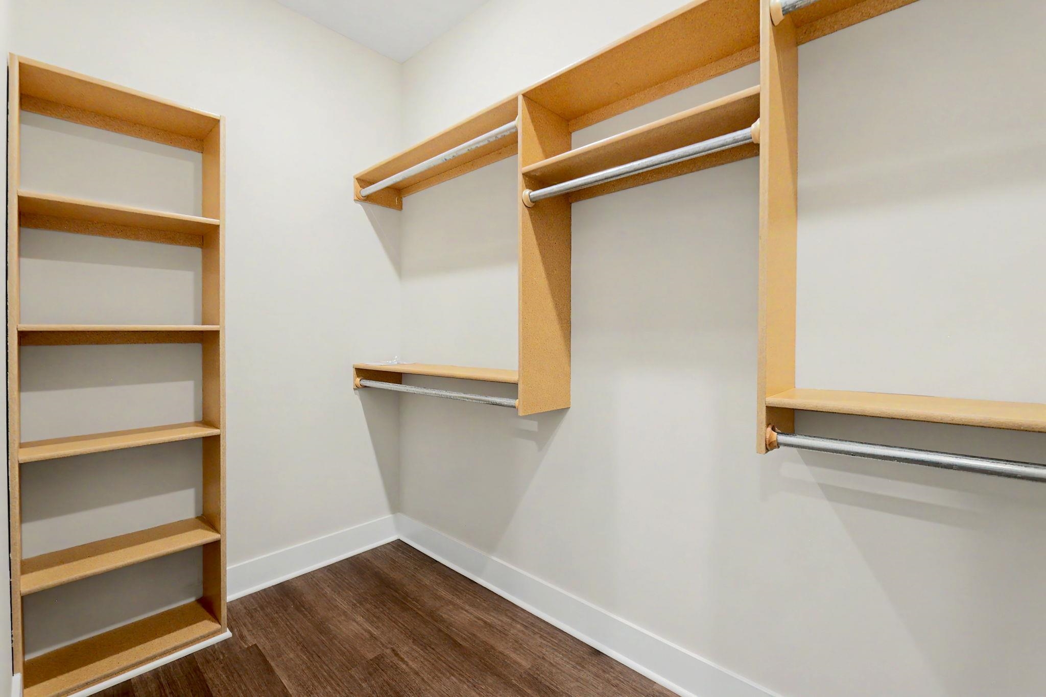 2935 S Cedar Crest Ct #100 Property Photo 19