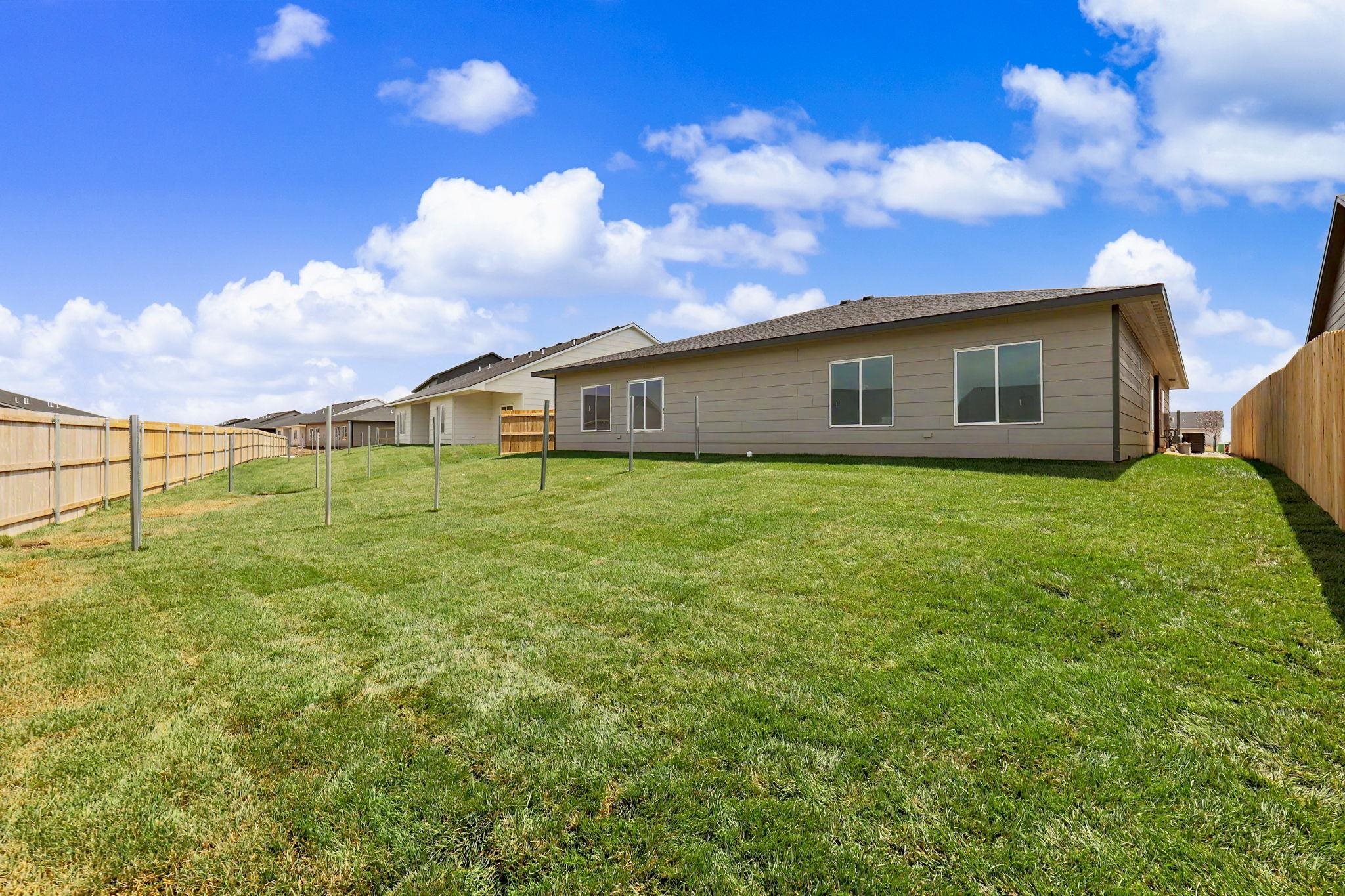 2935 S Cedar Crest Ct #100 Property Photo 25