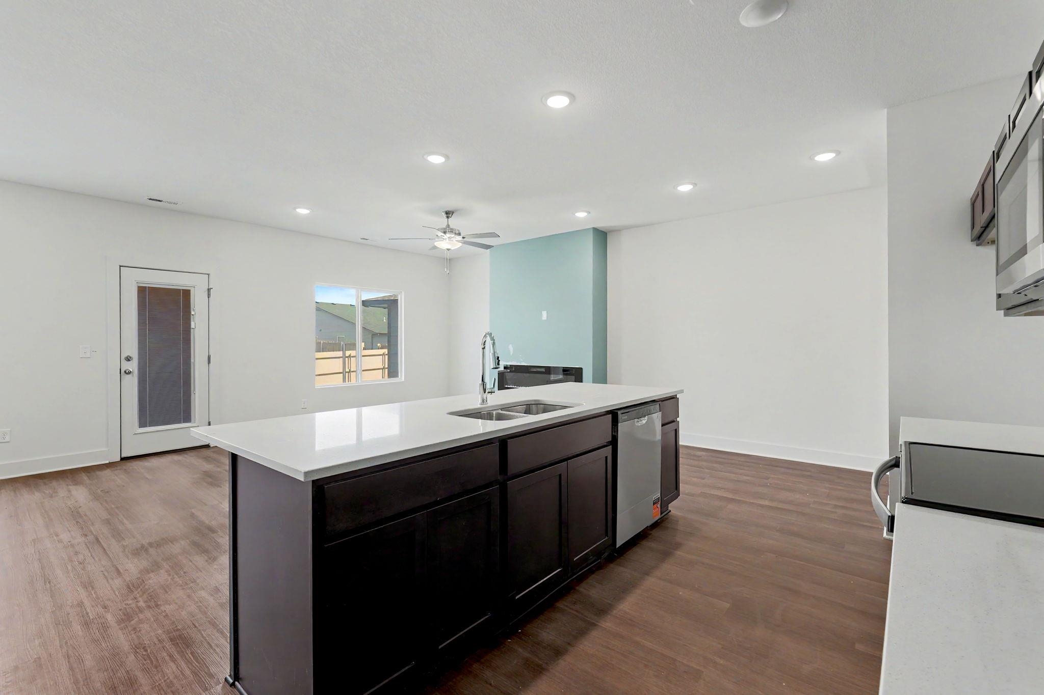 2927 S Cedar Crest Ct #200 Property Photo 6