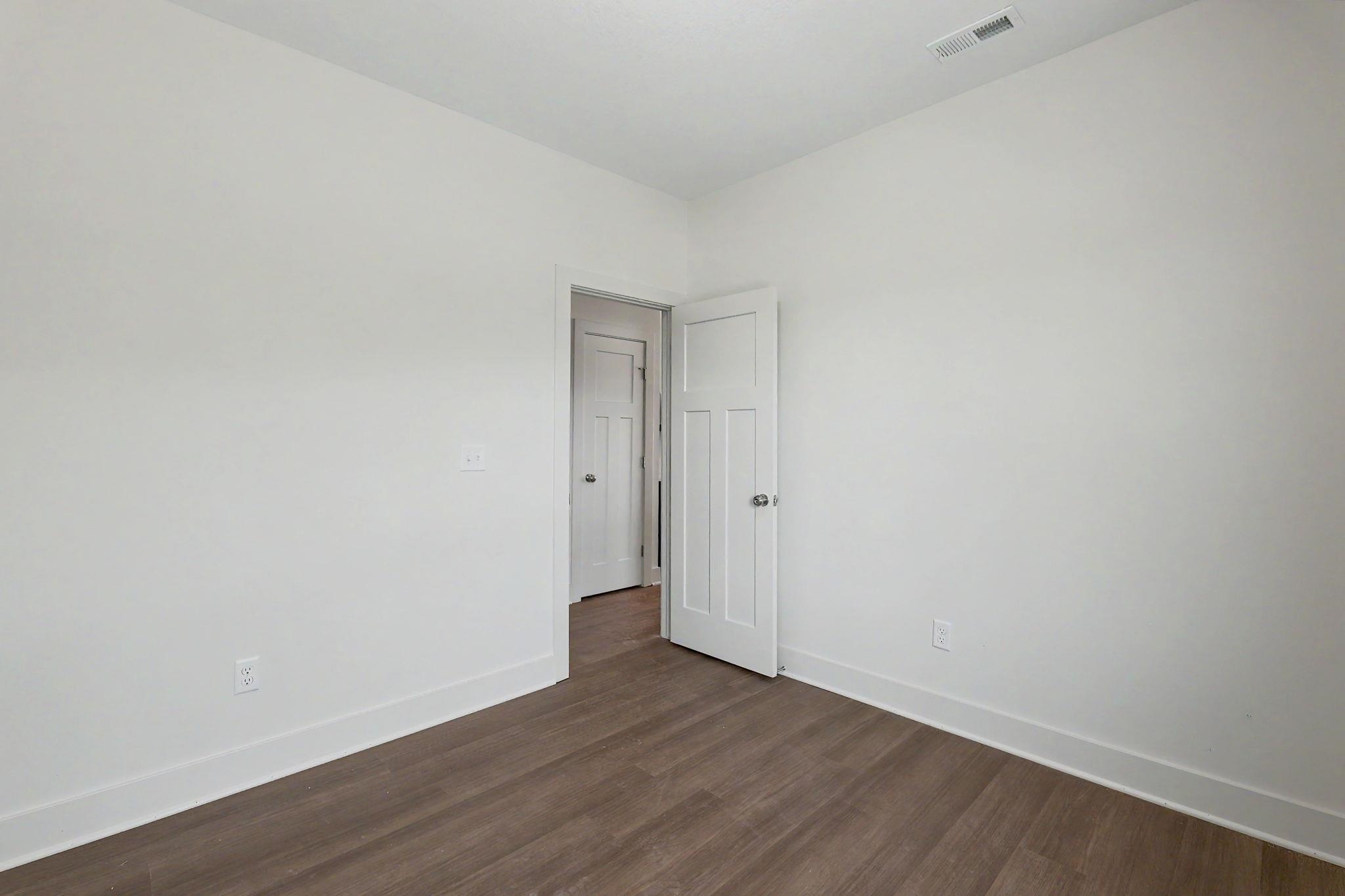 2927 S Cedar Crest Ct #200 Property Photo 19