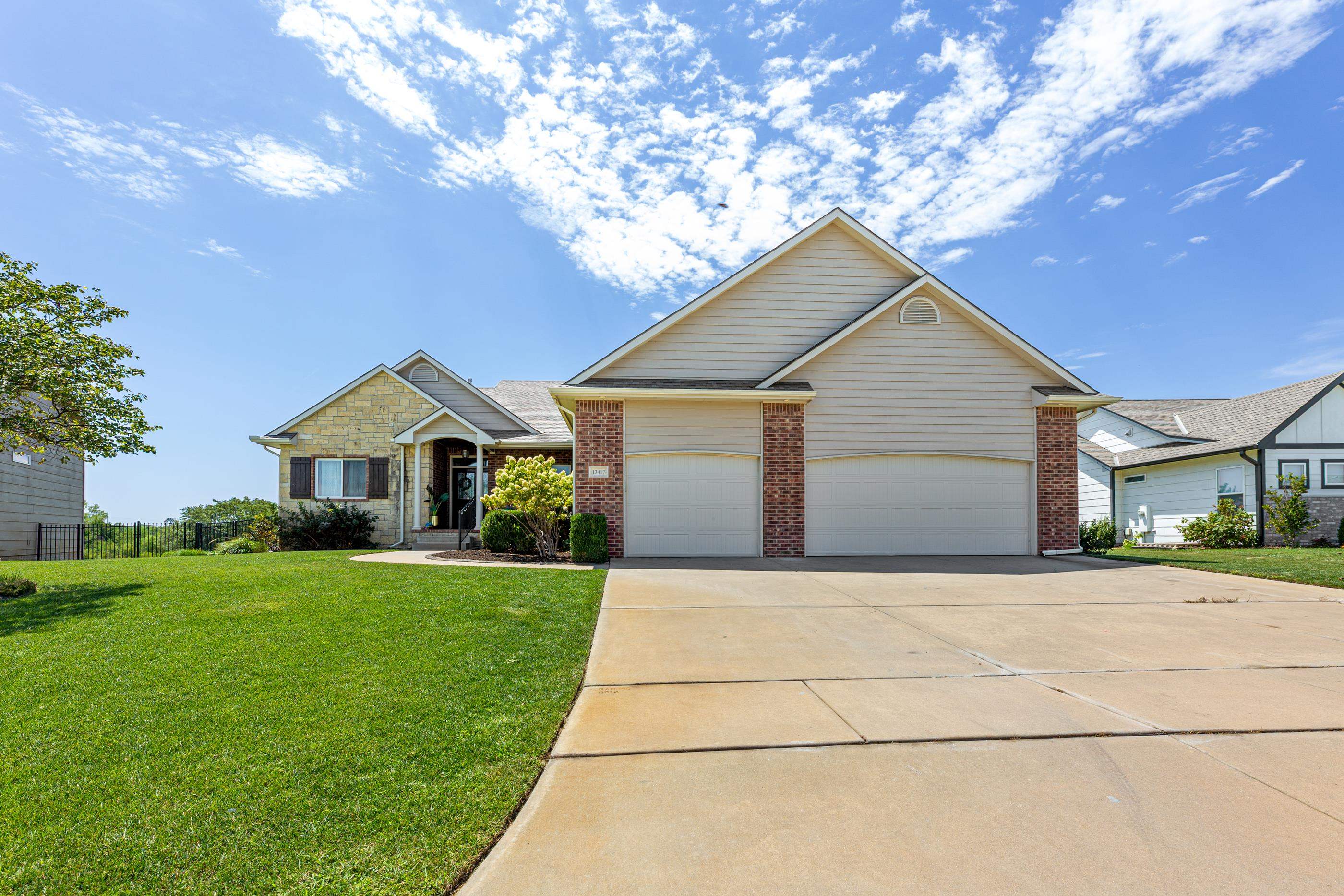 13417 E Bellechase St. Property Photo 1