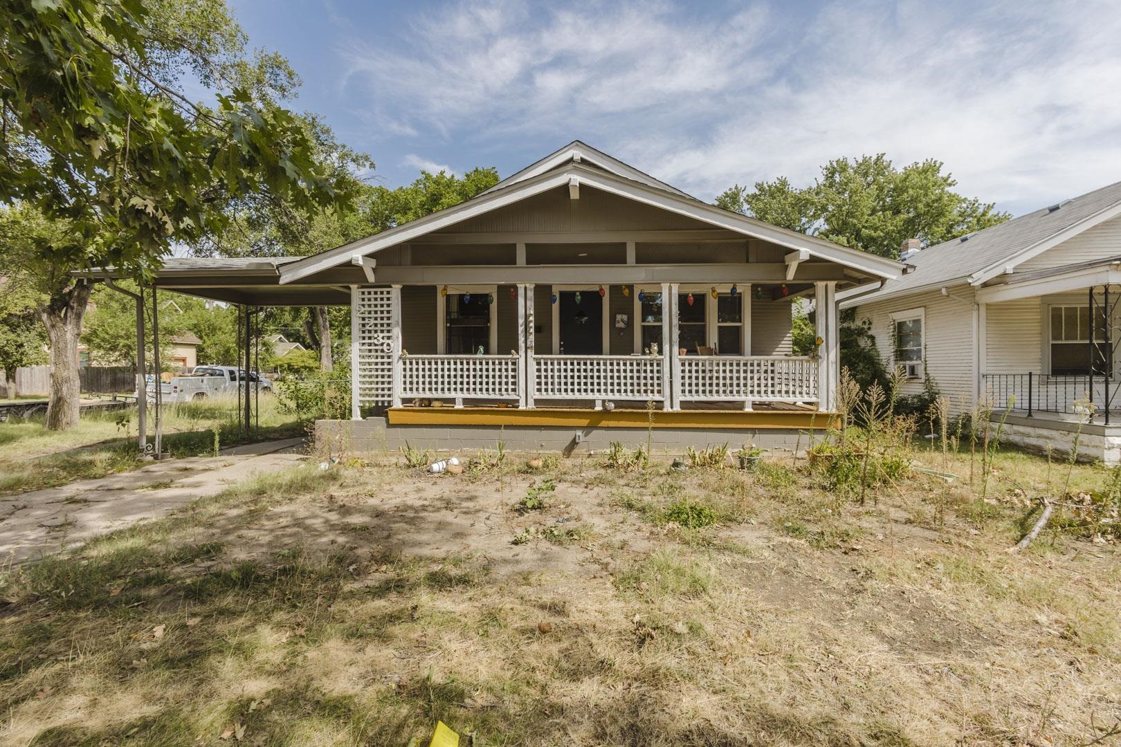 2230 W Douglas
