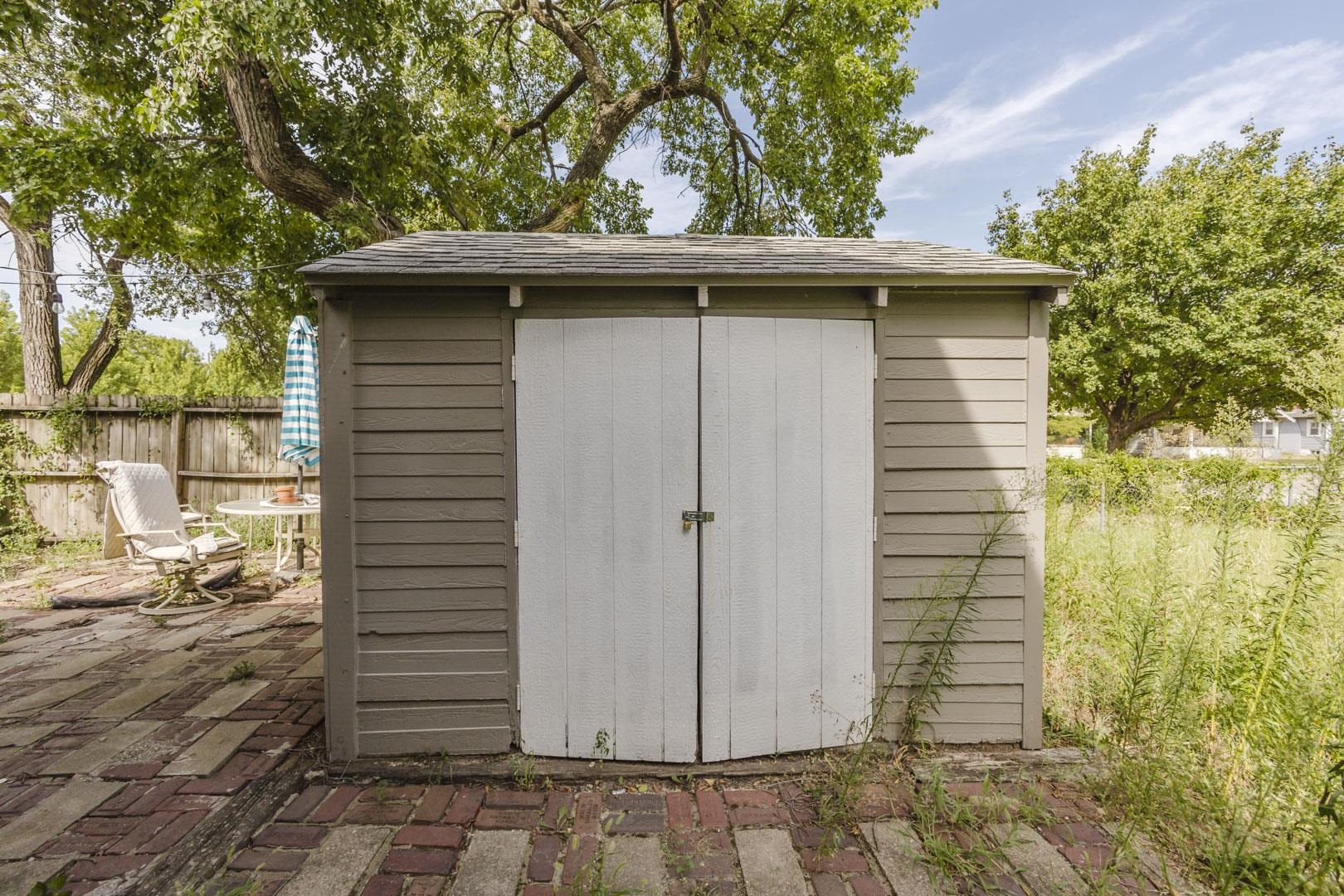 2230 W Douglas Ave Property Photo 35