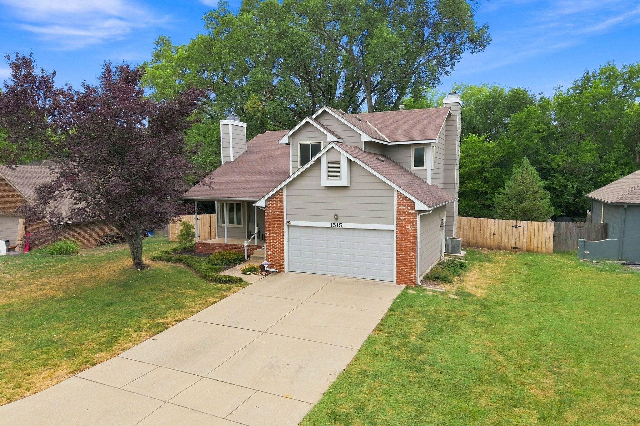 1515 S Spring Hollow Cir Property Photo 4