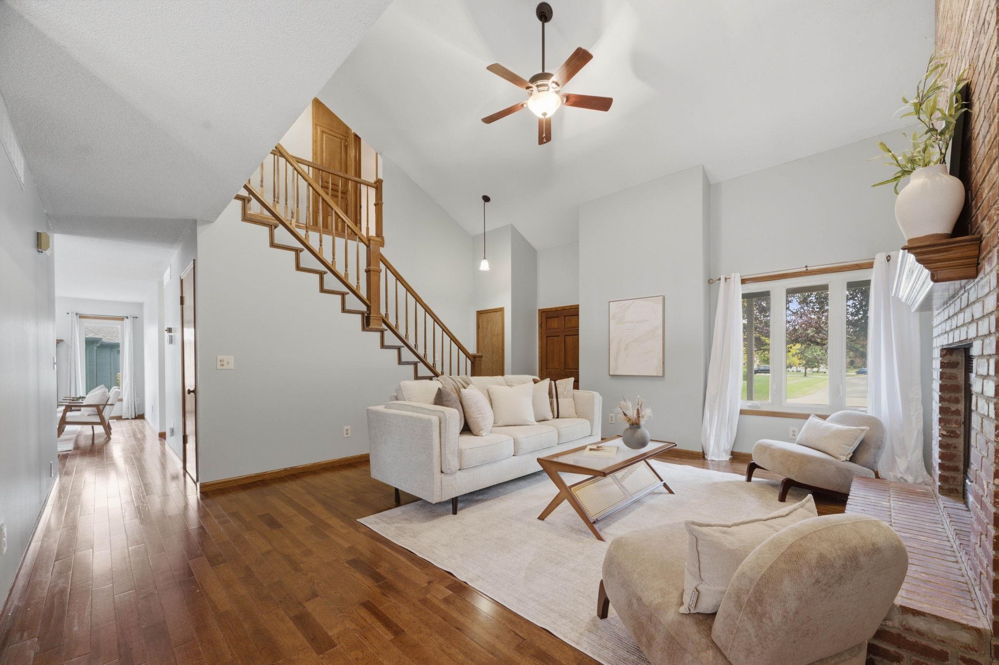 1515 S Spring Hollow Cir Property Photo 8