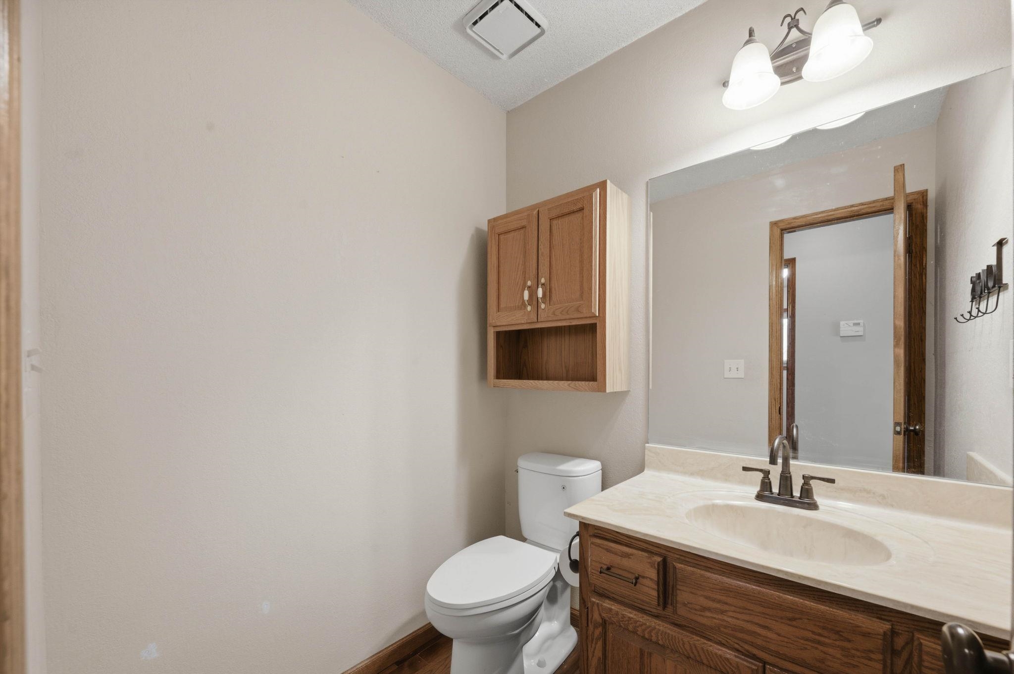1515 S Spring Hollow Cir Property Photo 17