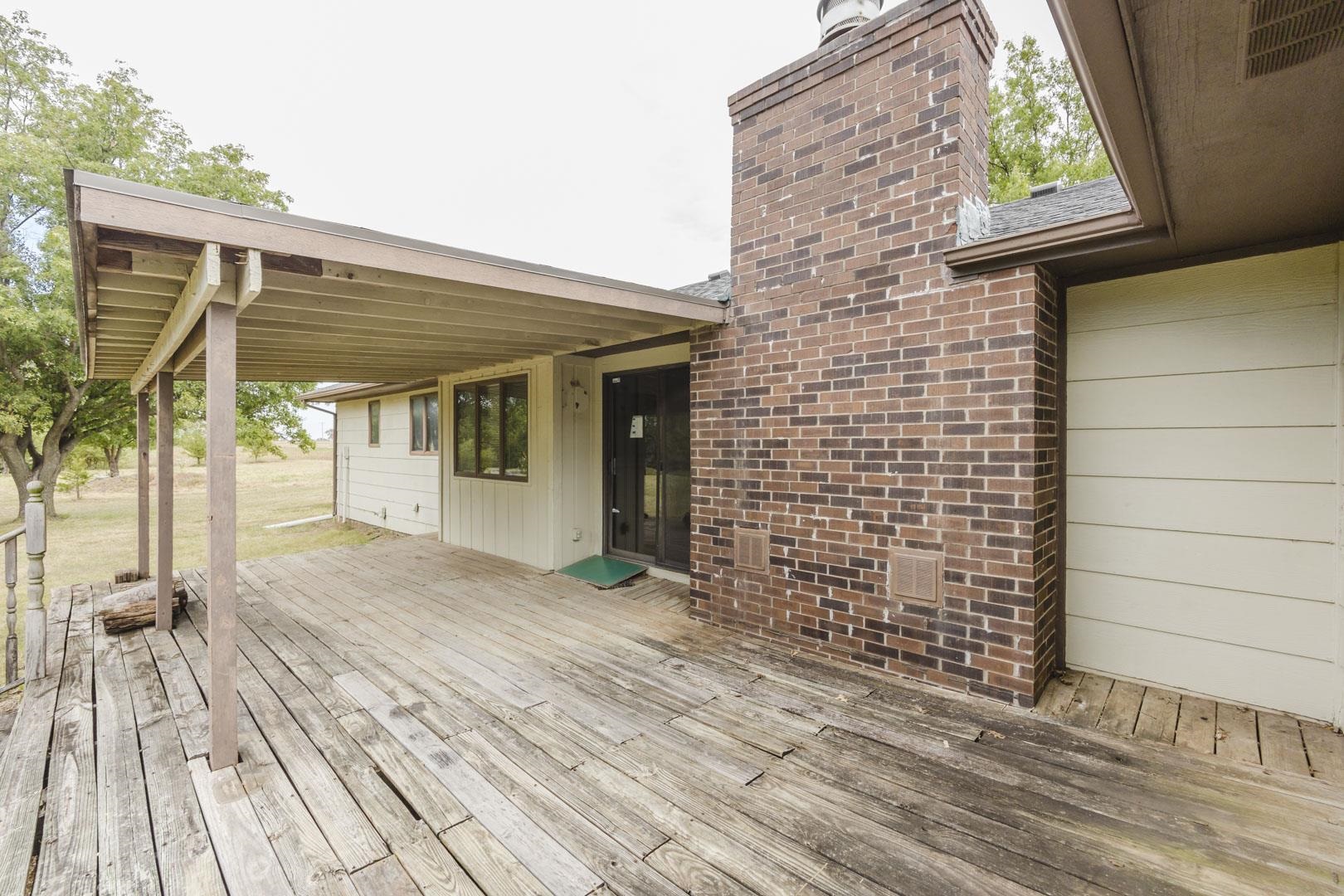 2929 S Greenwich Property Photo 23