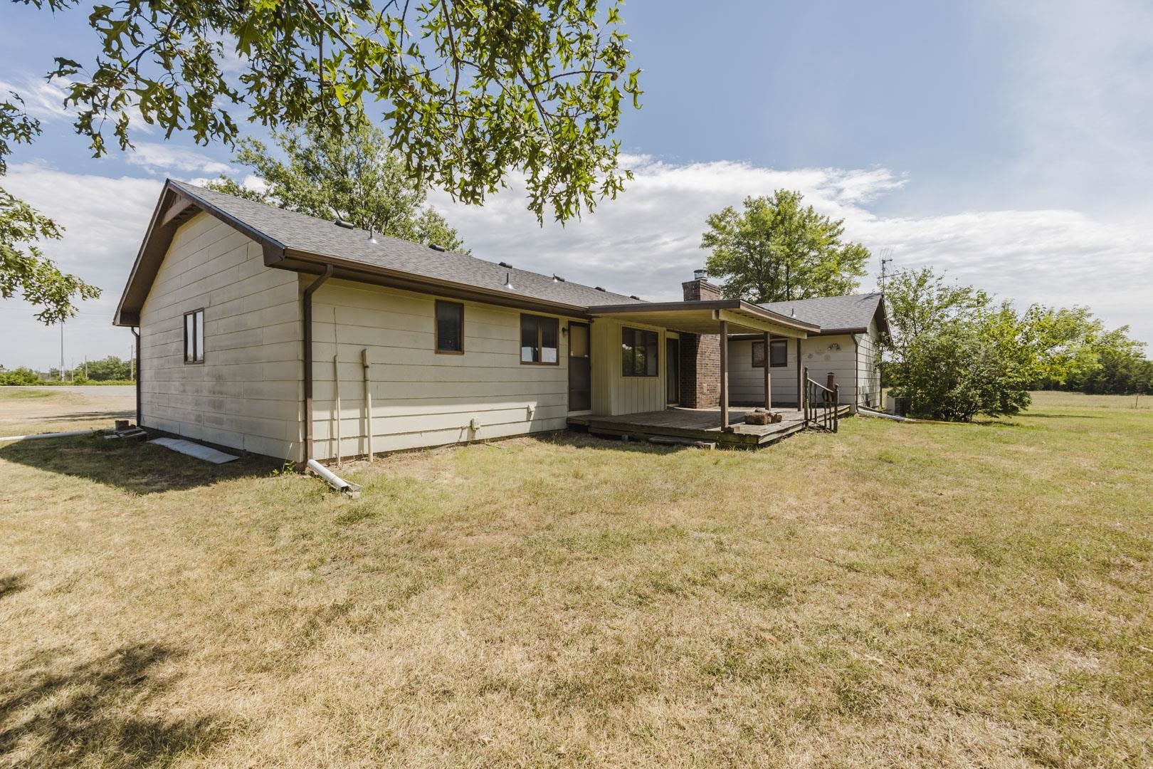 2929 S Greenwich Property Photo 24