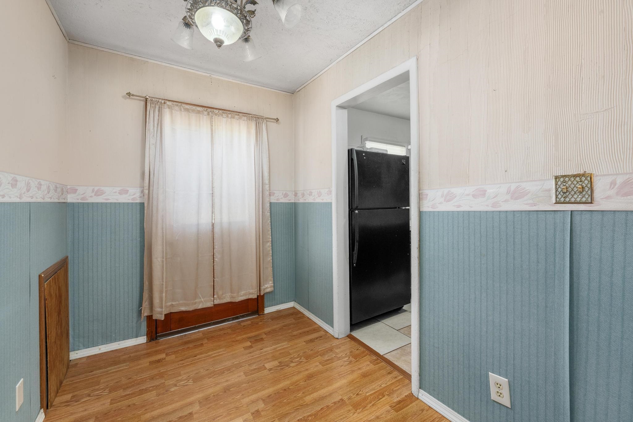 2501 N Piatt Ave Property Photo 8