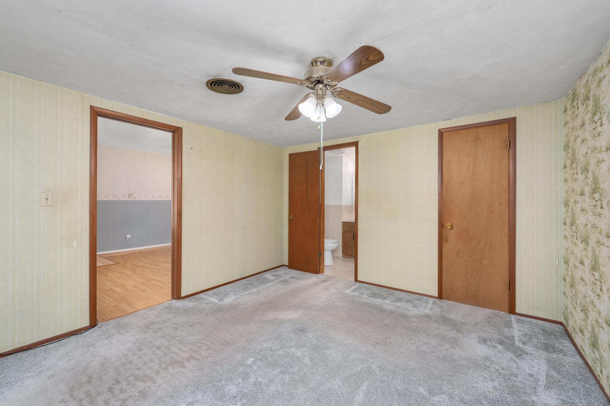 2501 N Piatt Ave Property Photo 15
