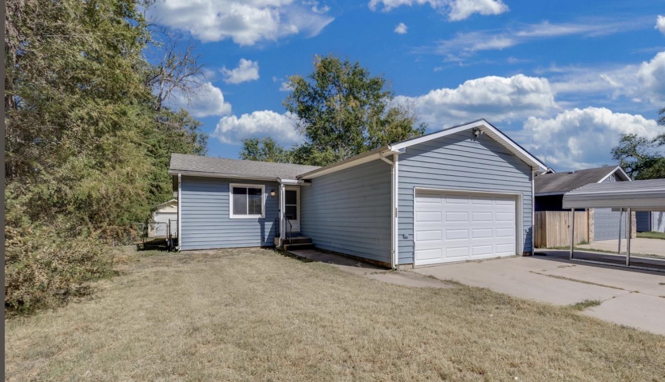 322 N Sabin Property Photo 1