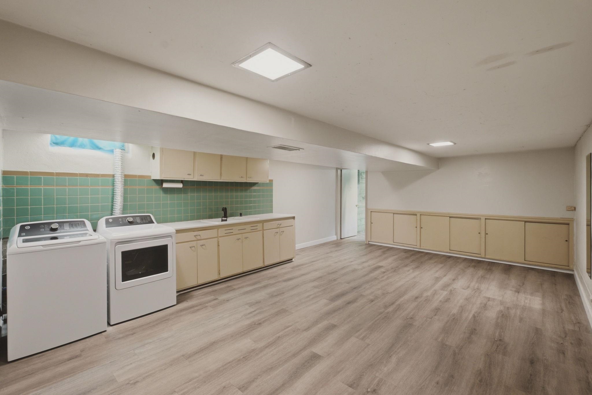 1633 N Charles St Property Photo 20