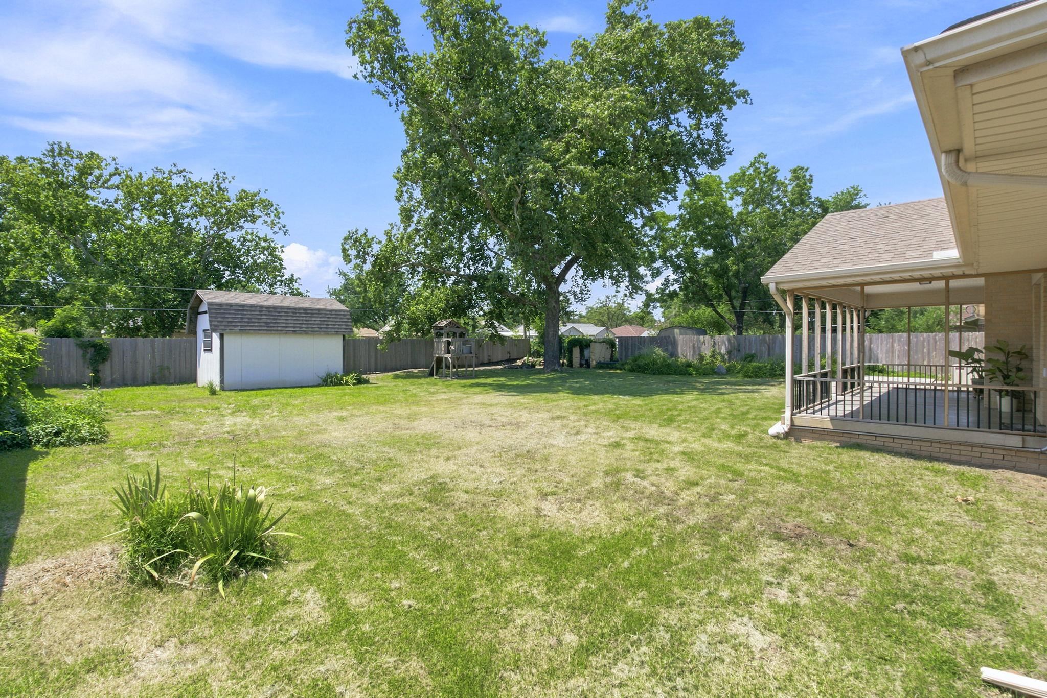 1633 N Charles St Property Photo 26