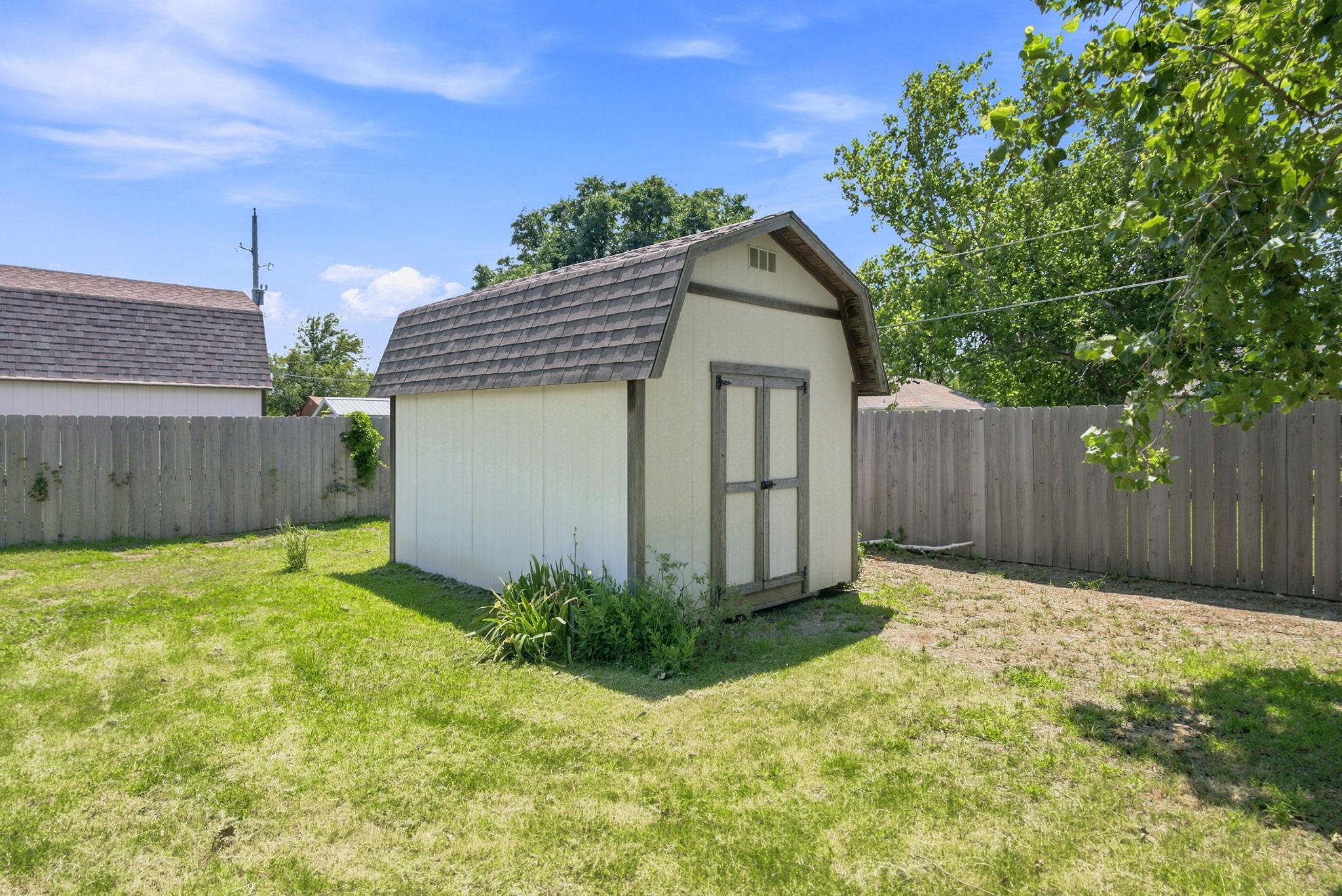 1633 N Charles St Property Photo 29