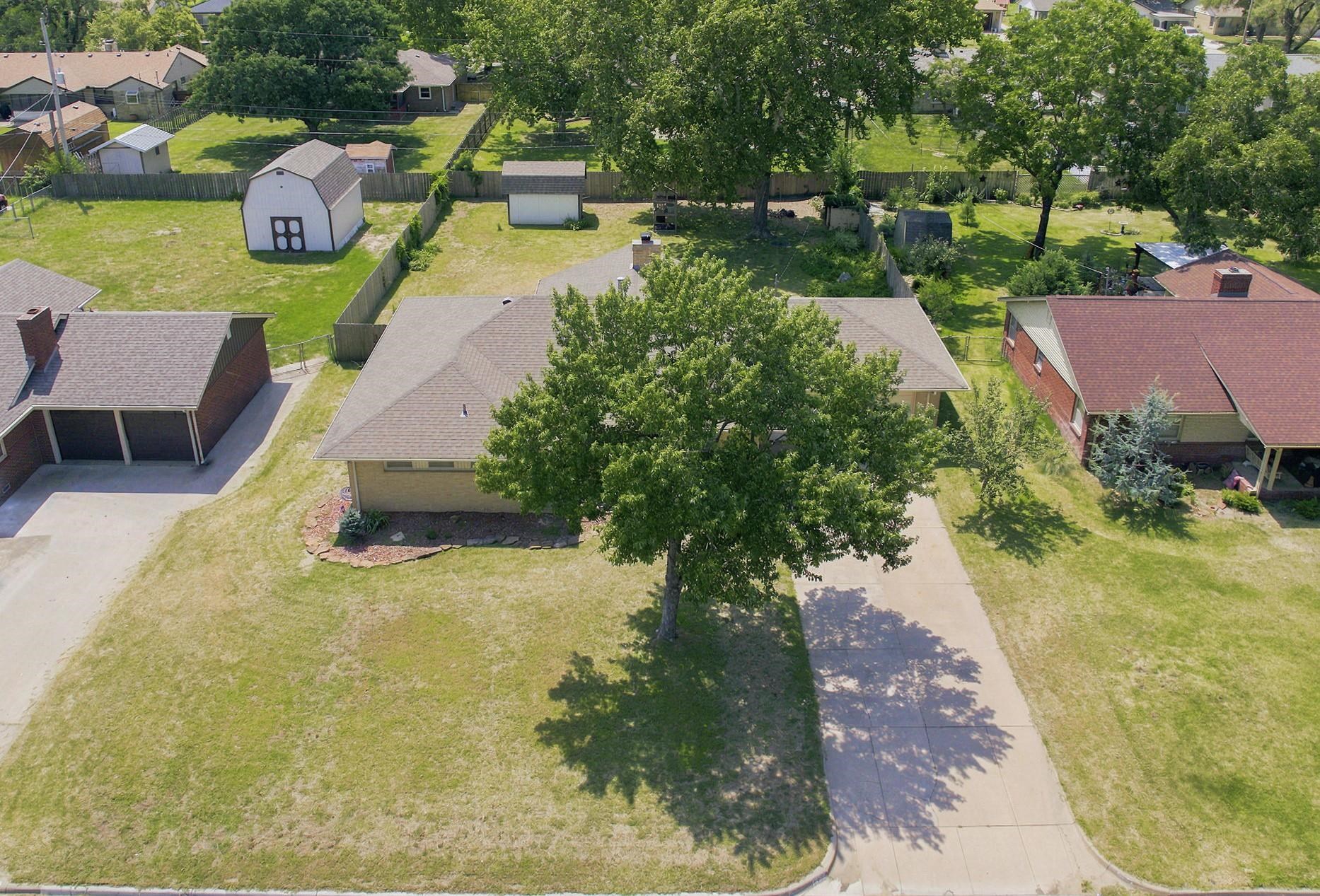 1633 N Charles St Property Photo 32