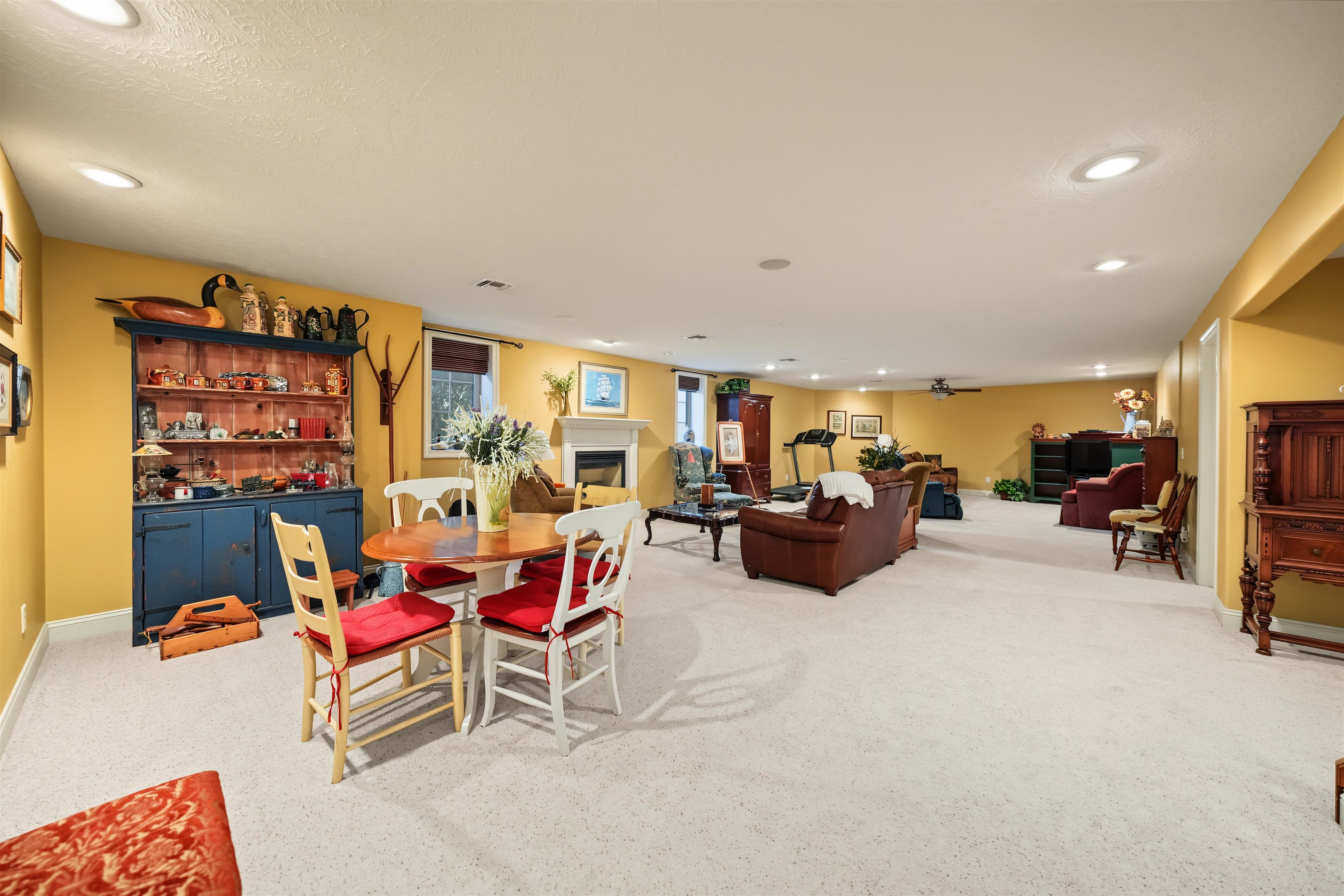 2475 Saint Andrews Ln Property Photo 27
