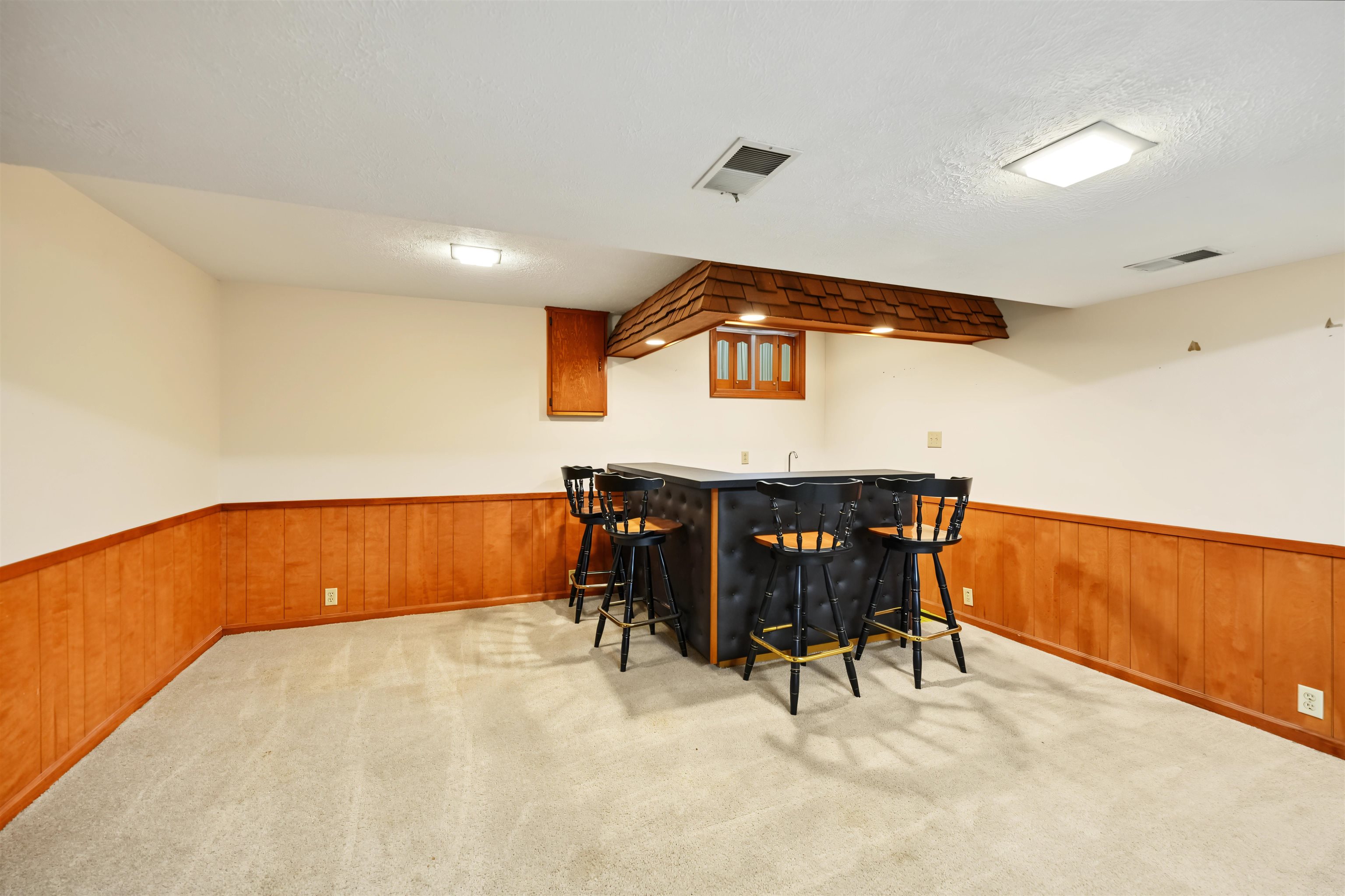 1709 Lewis St Property Photo 16