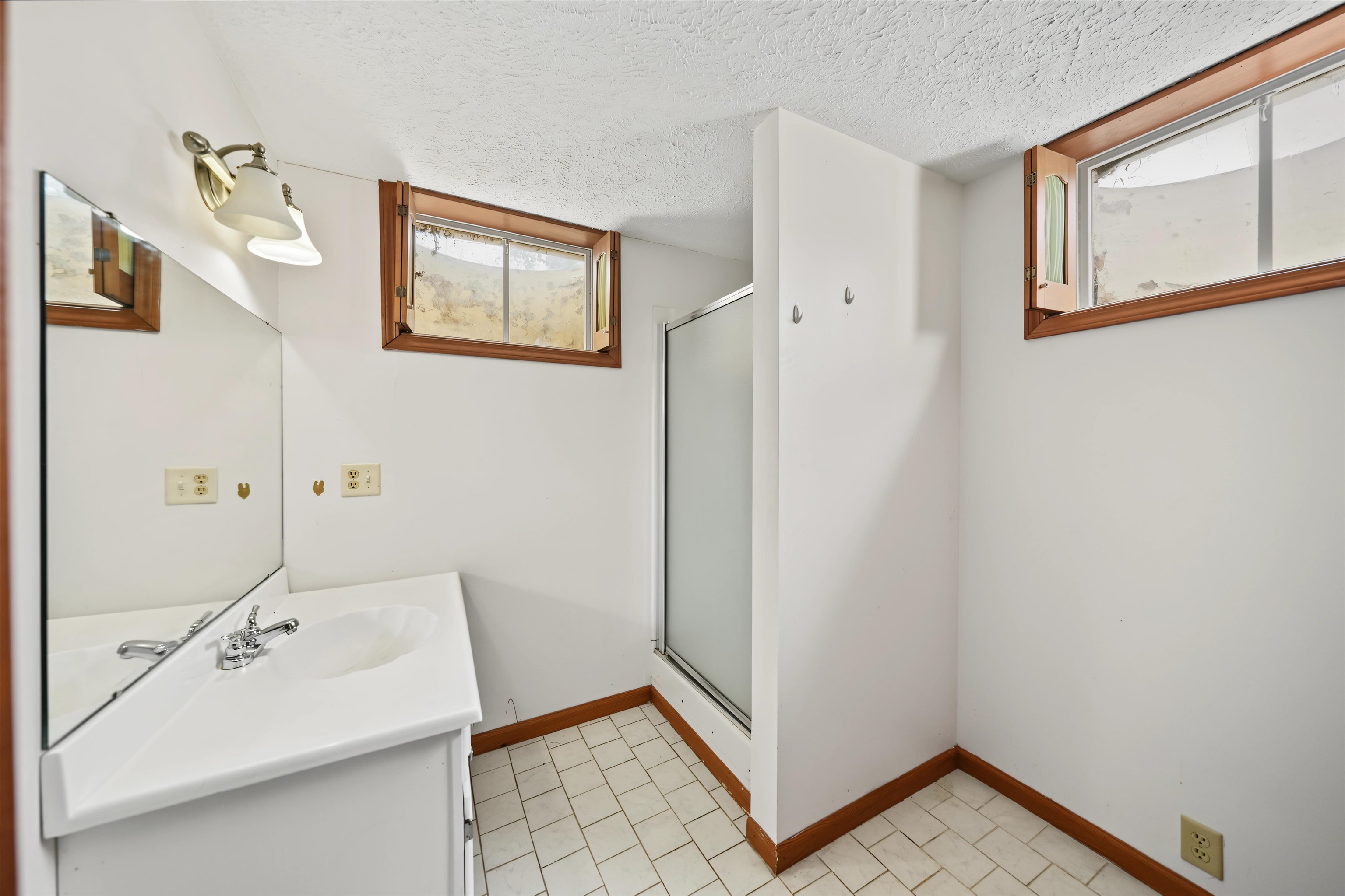 1709 Lewis St Property Photo 20