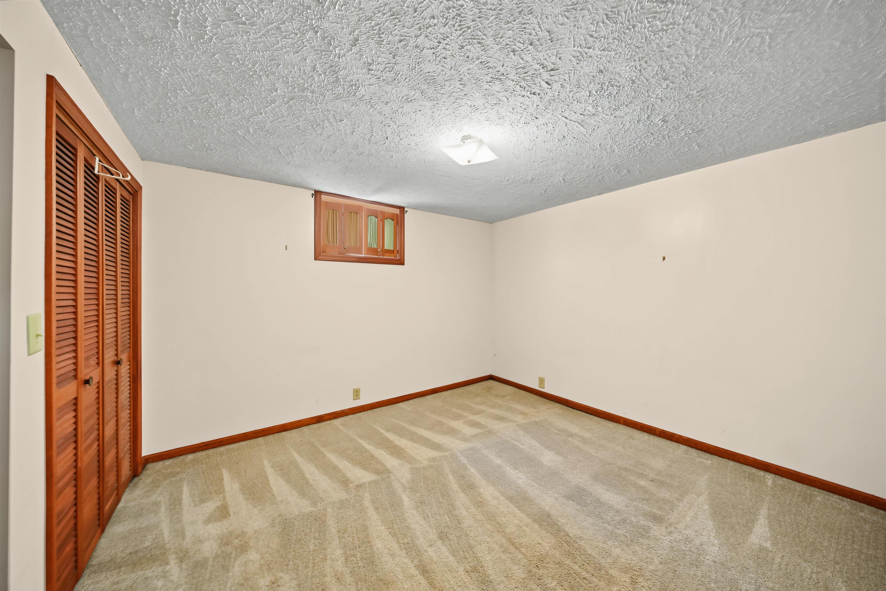 1709 Lewis St Property Photo 21