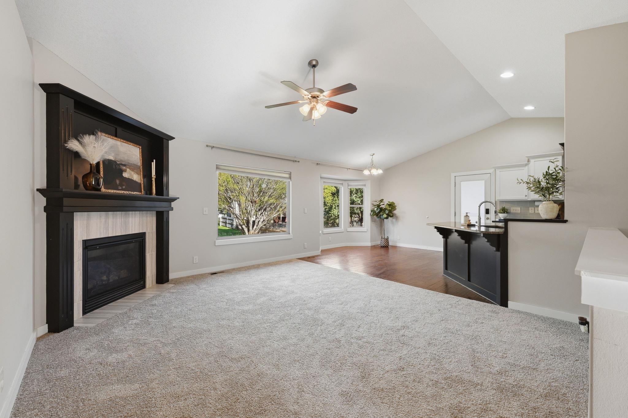 4119 N Parkdale Cir Property Photo 3