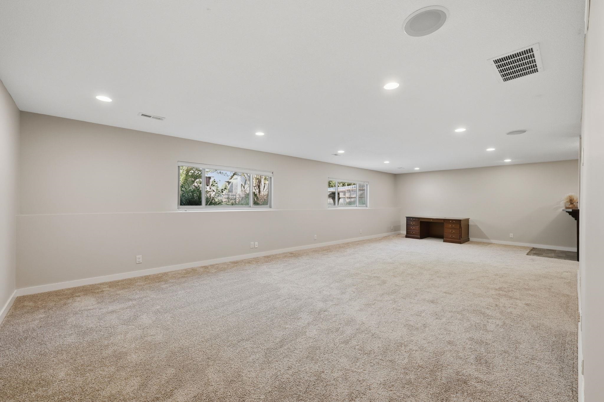 4119 N Parkdale Cir Property Photo 24