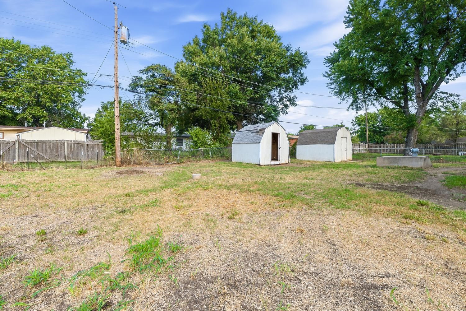 1309 N Baltimore Ave Property Photo 25