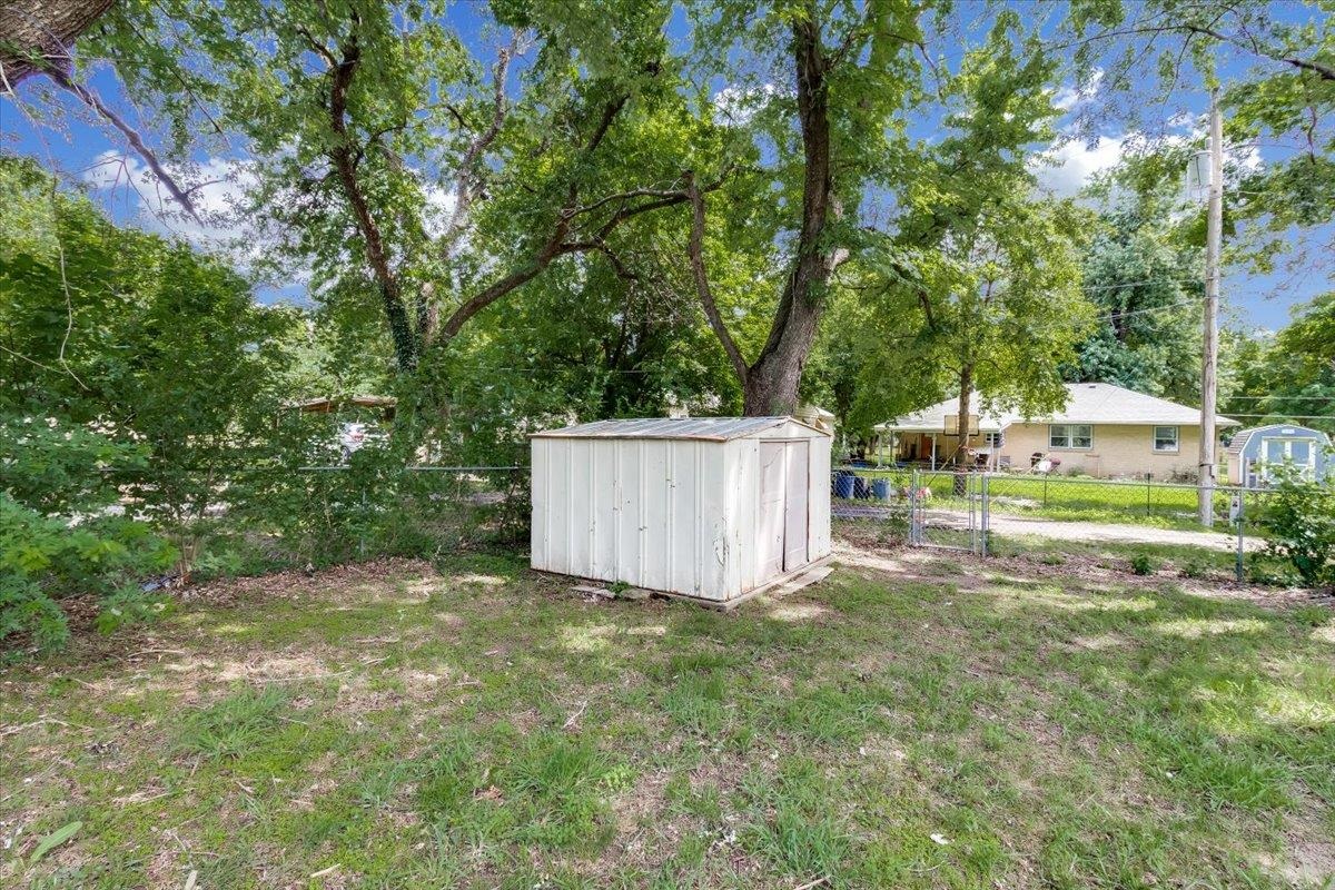 1800 Ritchie Property Photo 35