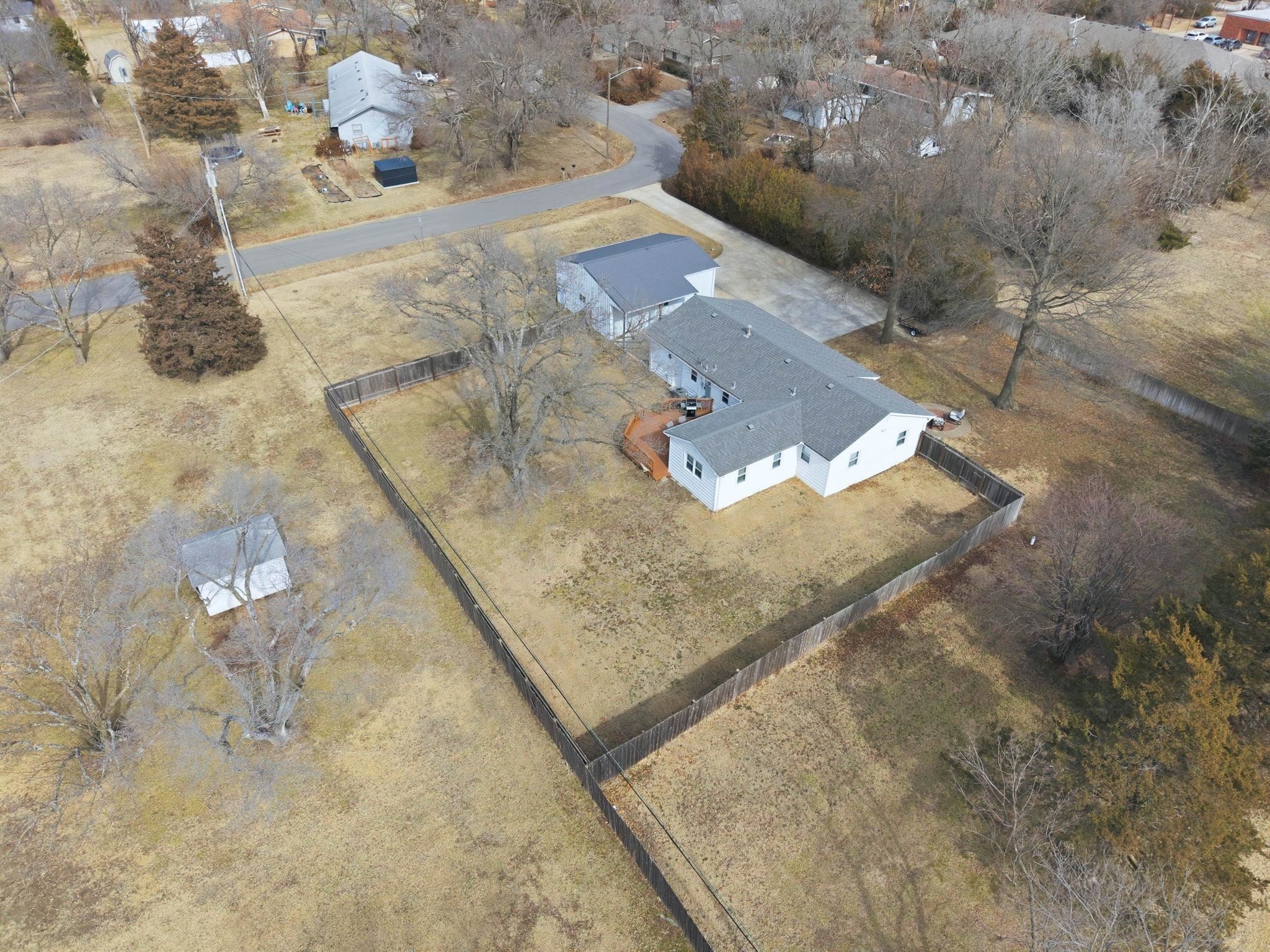 421 Epp St Property Photo 31
