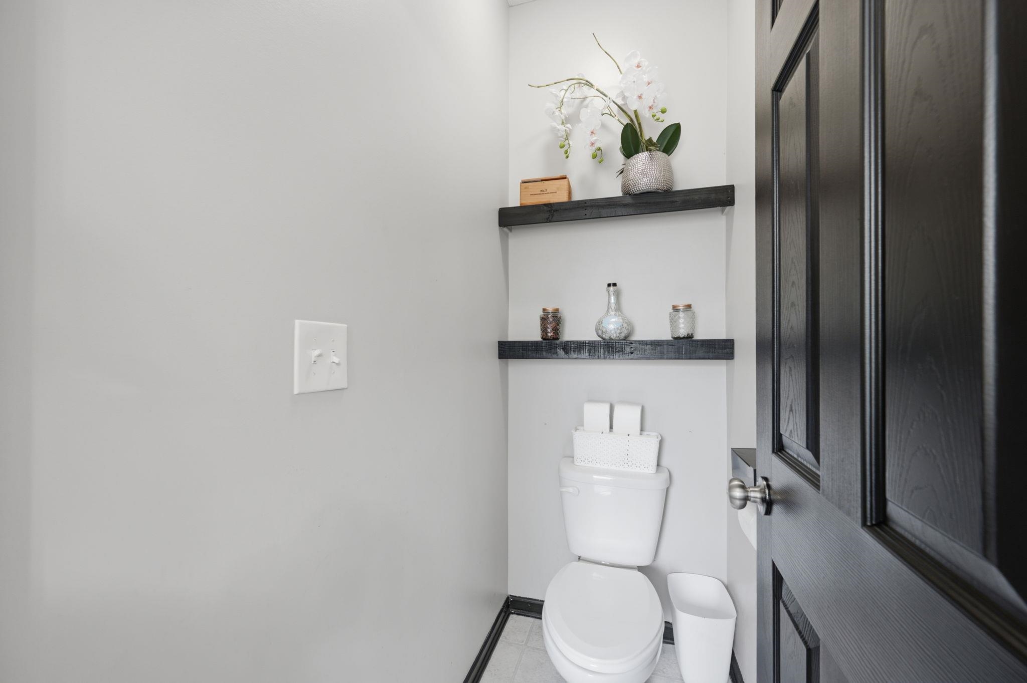 2125 E Brookstone Property Photo 20