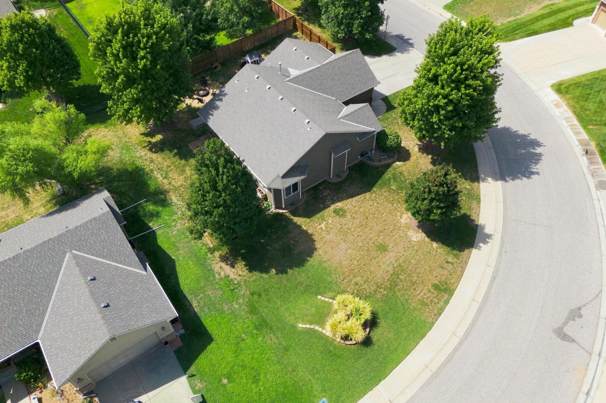 2125 E Brookstone Property Photo 30