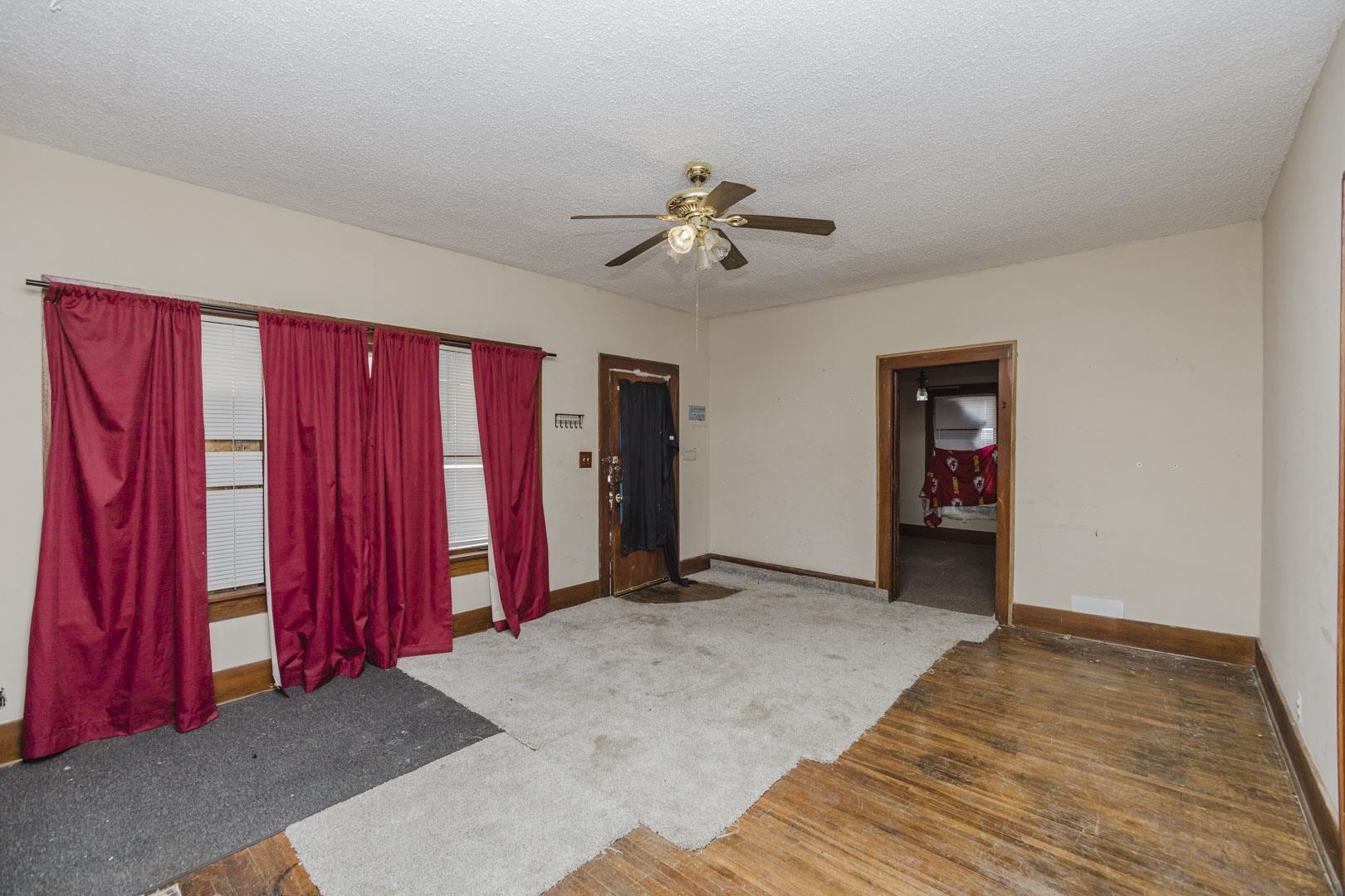 344 N Cleveland Property Photo 3