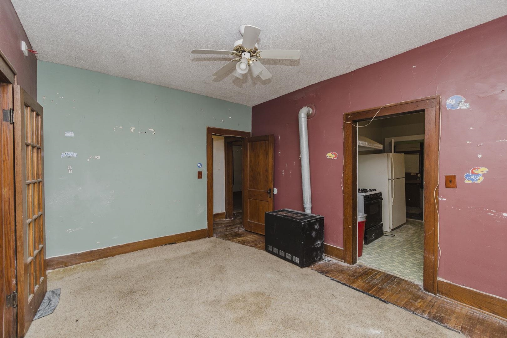 344 N Cleveland Property Photo 5
