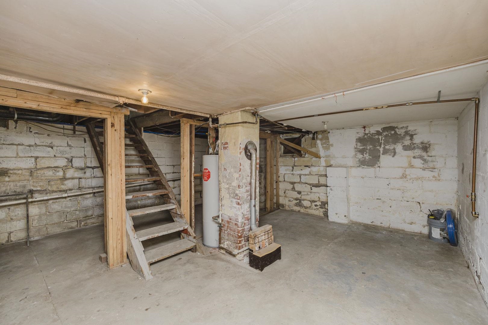 344 N Cleveland Property Photo 22