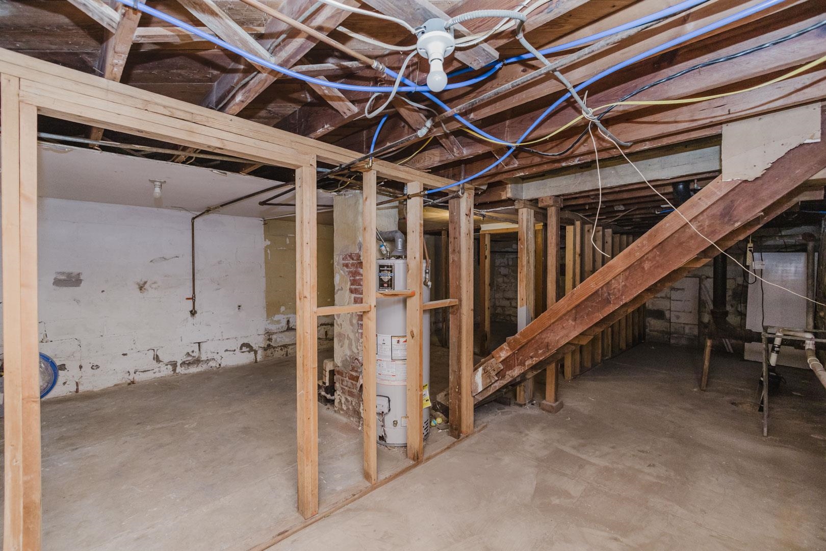 344 N Cleveland Property Photo 23